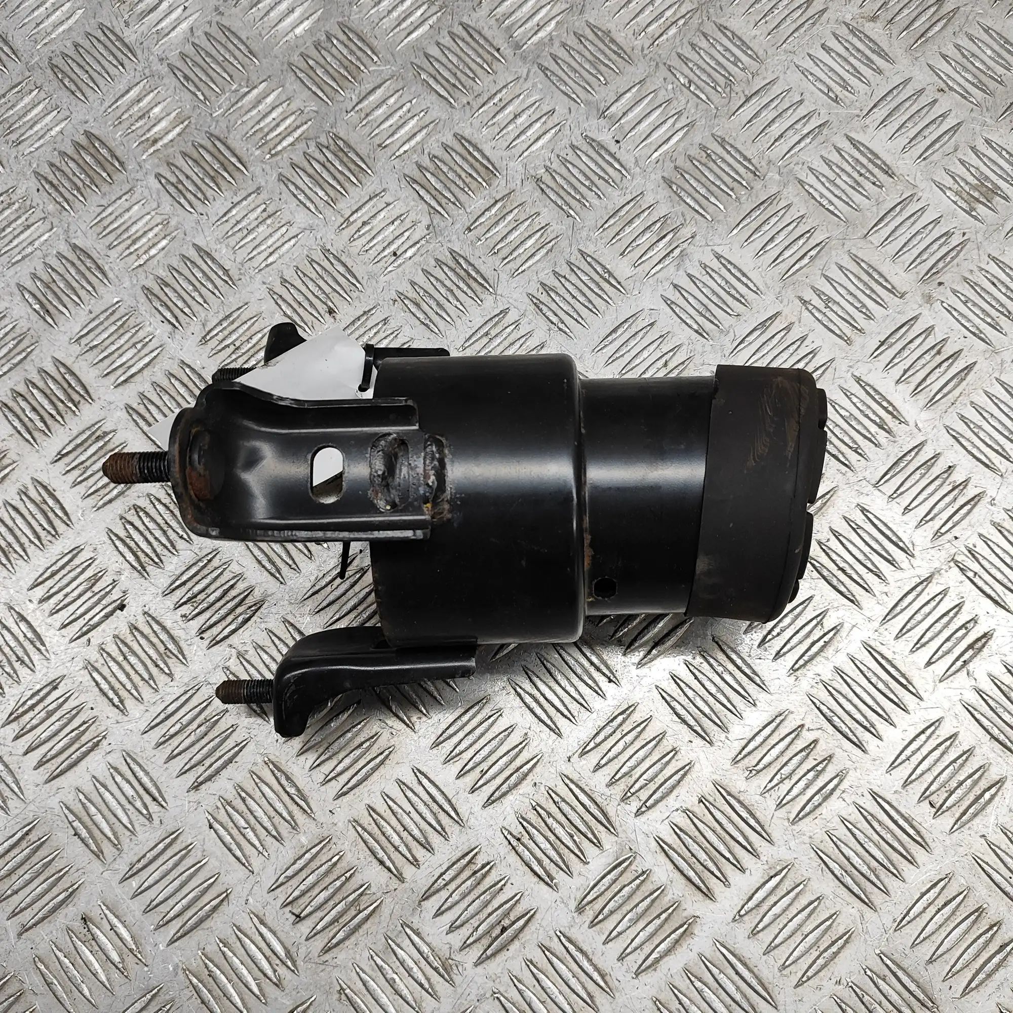 Lexus RX Front Engine Mount Front Engine Mount — LEXUS RX (_L2_) (2015-...)...