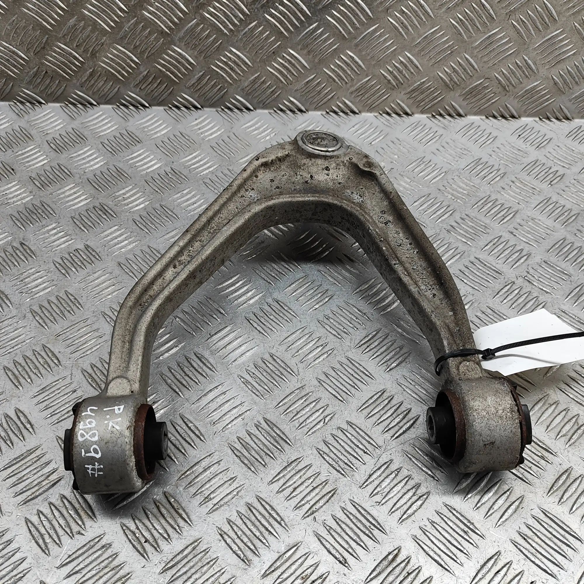 Maserati Ghibli Front Left Upper Control Arm Front Left Upper Control Arm — MASERATI GHIBLI ...