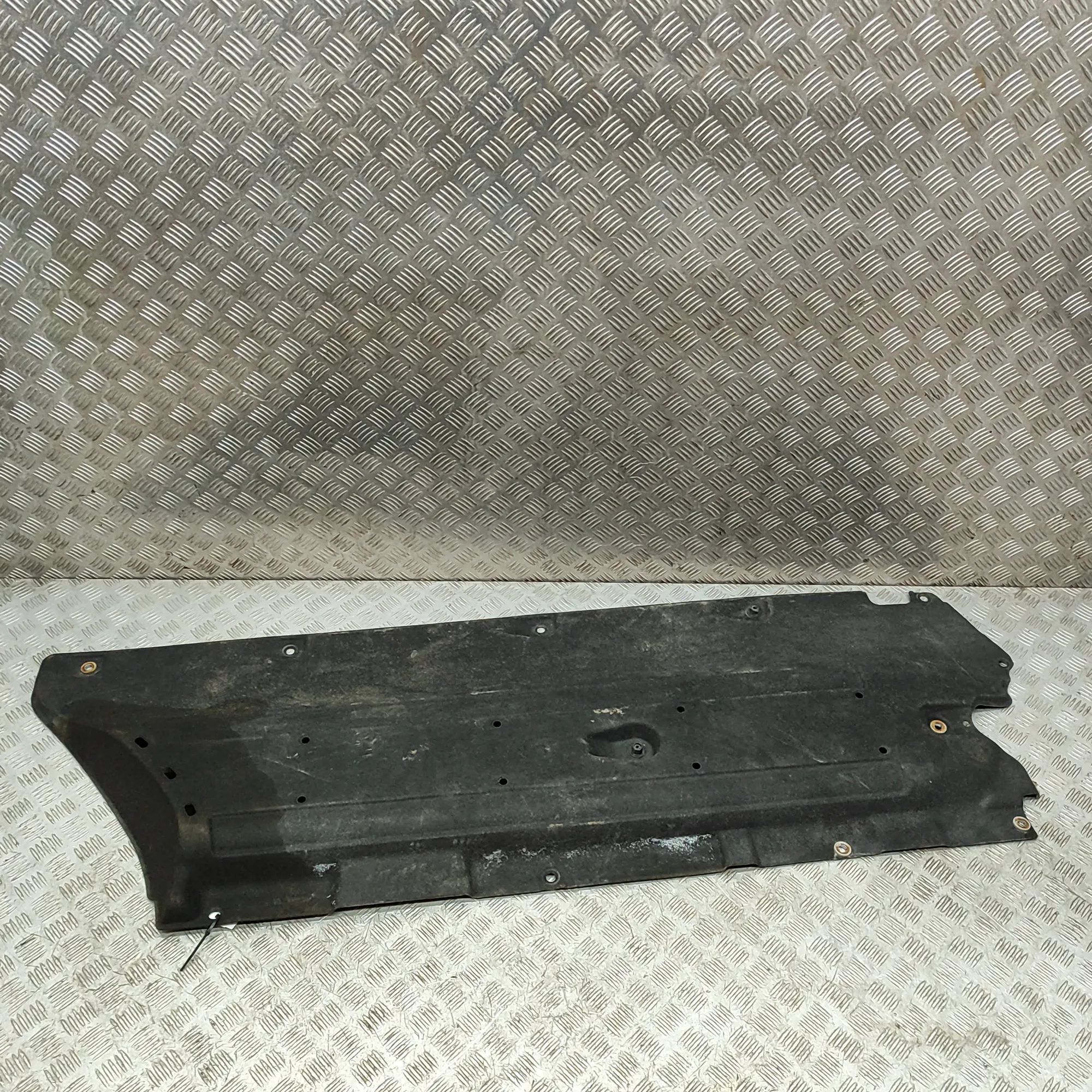 Hyundai Santa Fe Underbody cover — right Underbody cover — right — HYUNDAI SANTA (FÉ IV ...
