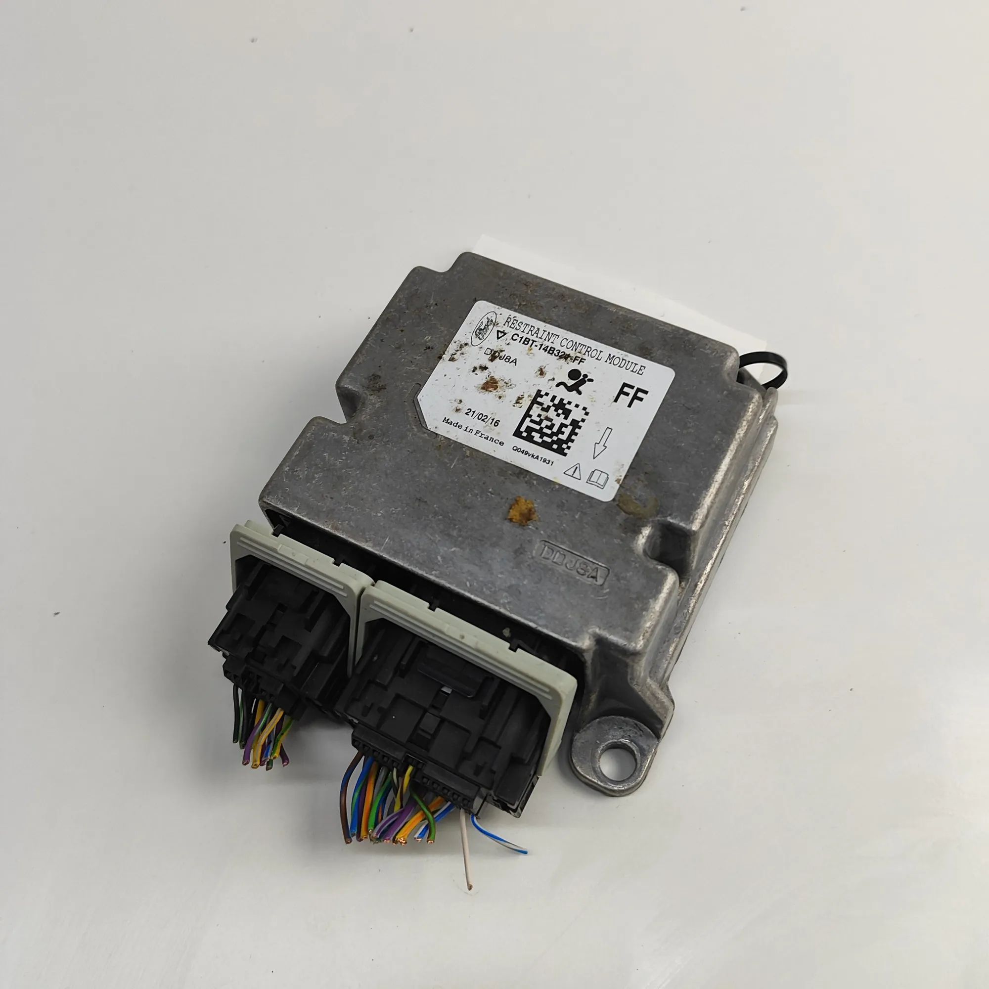 Ford Fiesta SRS Control Unit SRS Control Unit — FORD FIESTA (VI) (2008-...) ...