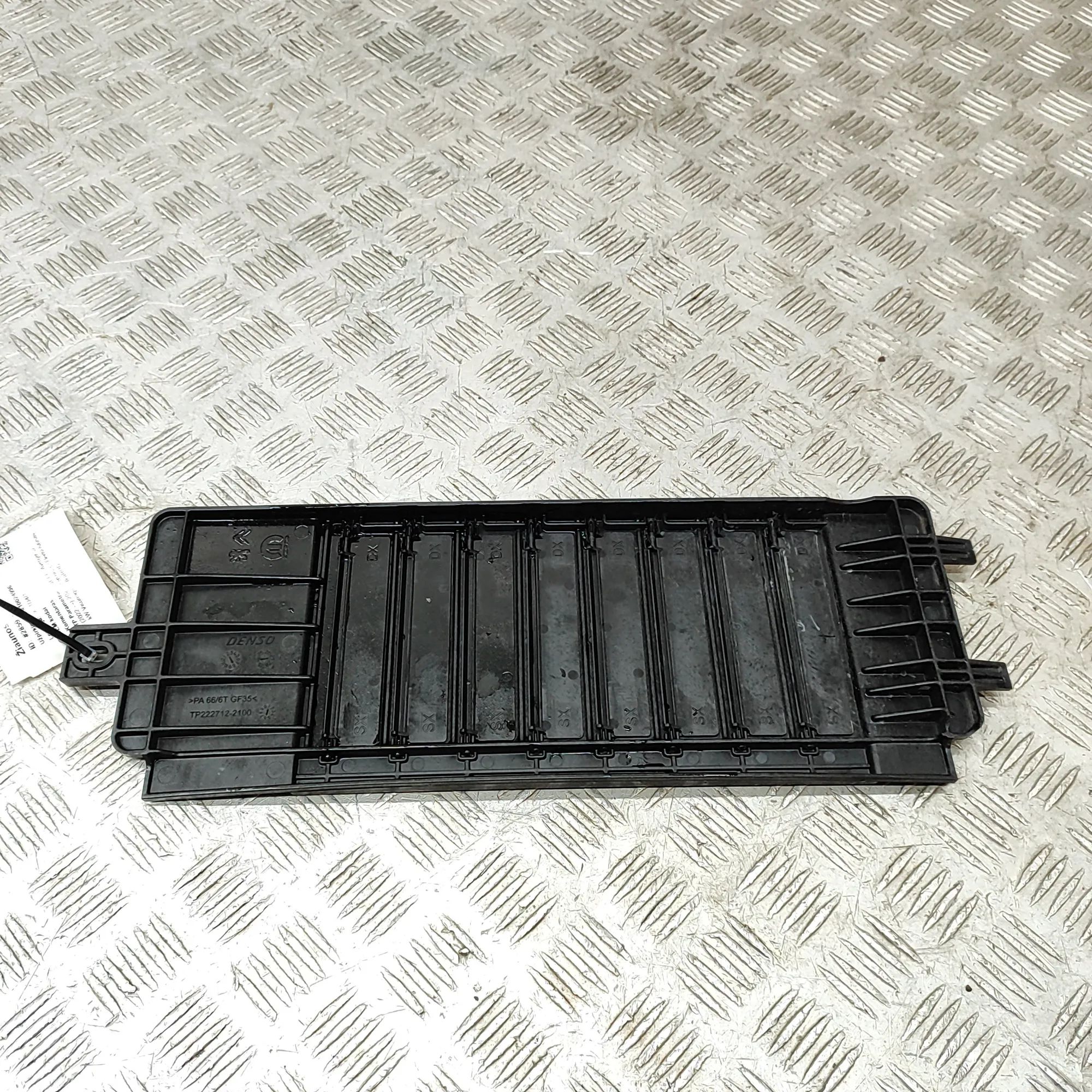 Jeep Avenger Radiator Air Intake Channel Radiator Air Intake Channel — JEEP AVENGER (J2)...
