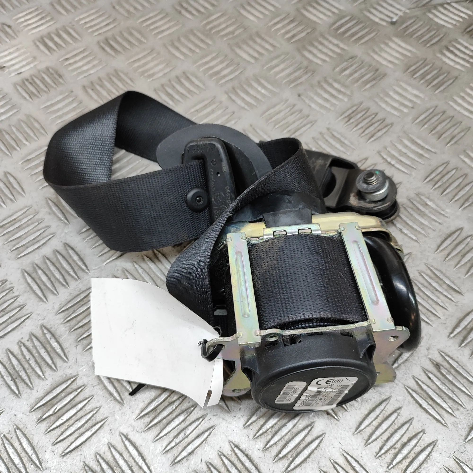 BMW X5 (F15) Rear Left Seatbelt Rear Left Seatbelt — BMW X5 (F15, F85) (2012-20...