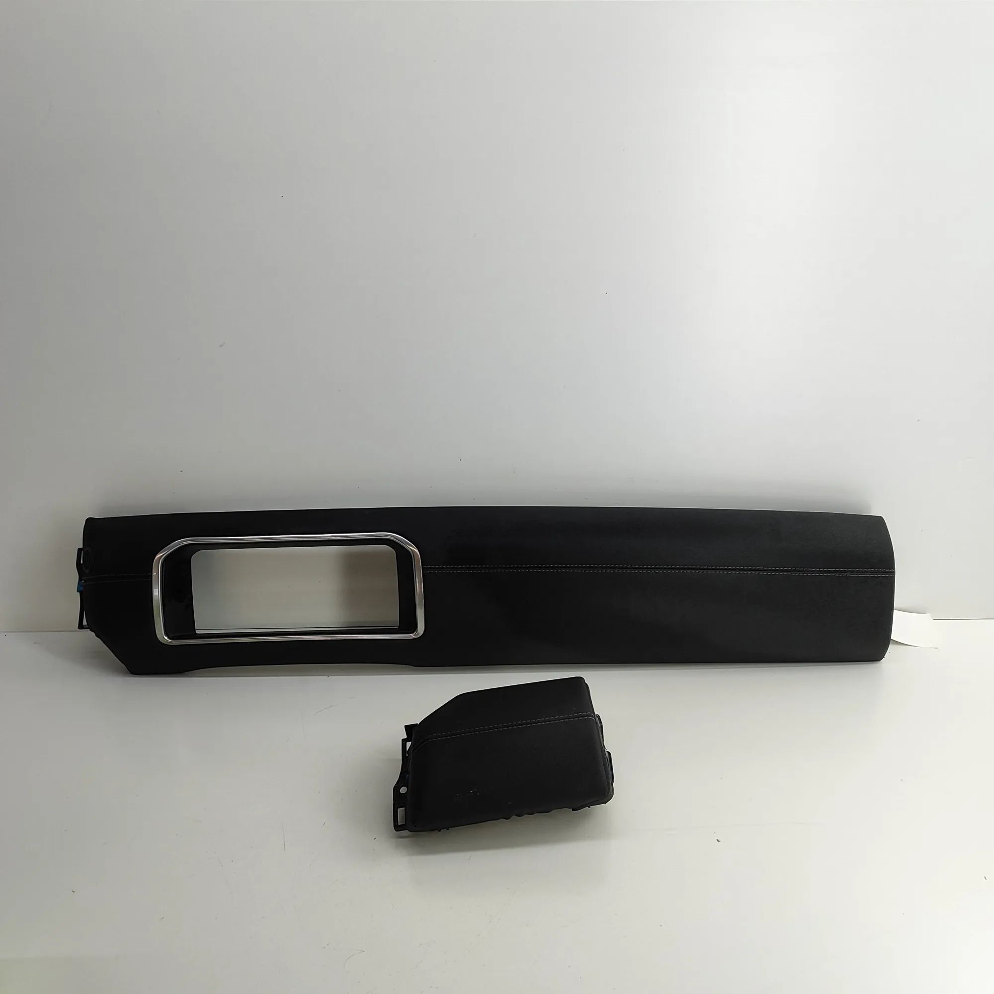 Land Rover Range Rover Evoque Dashboard Trim Dashboard trim — LAND ROVER RANGE ROVER EVOQUE ...