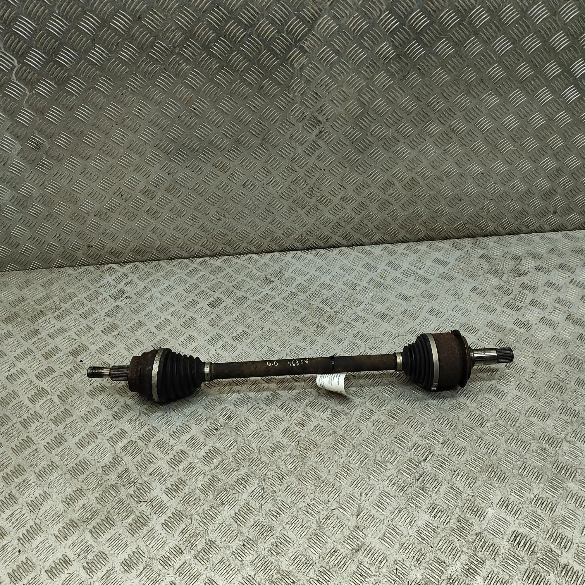 Mercedes-Benz V / Vito / EQV (W447) Rear Right Driveshaft Rear Right Driveshaft — MERCEDES BENZ VITO (Tou...