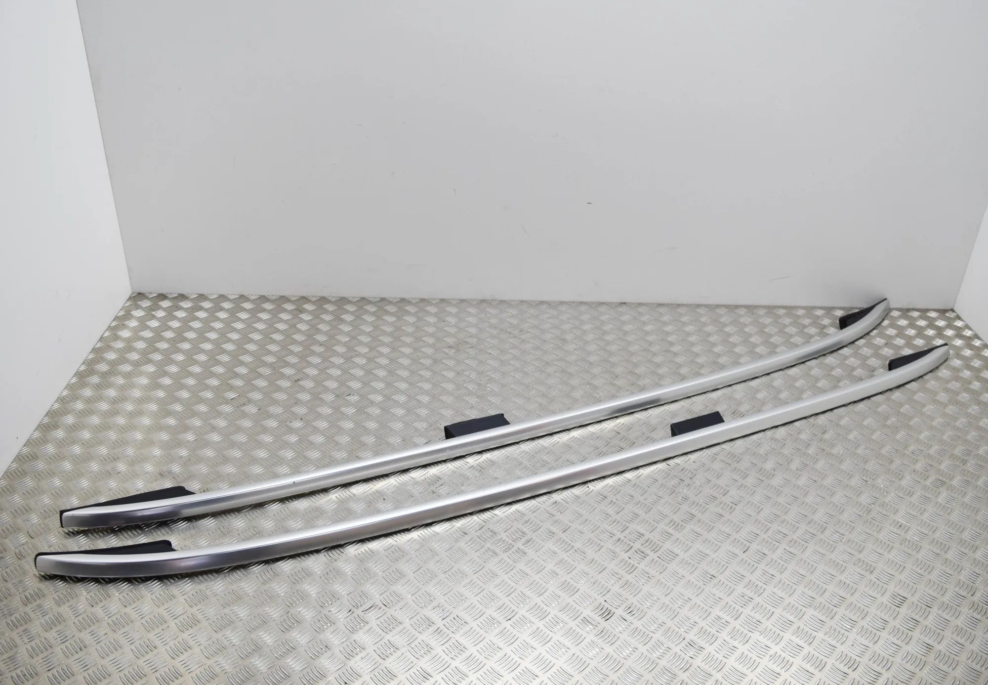 Mercedes-Benz GL / GLS (X166) Roof Rails Kit Roof Rails Kit — MERCEDES BENZ GLS (X166) (2015...
