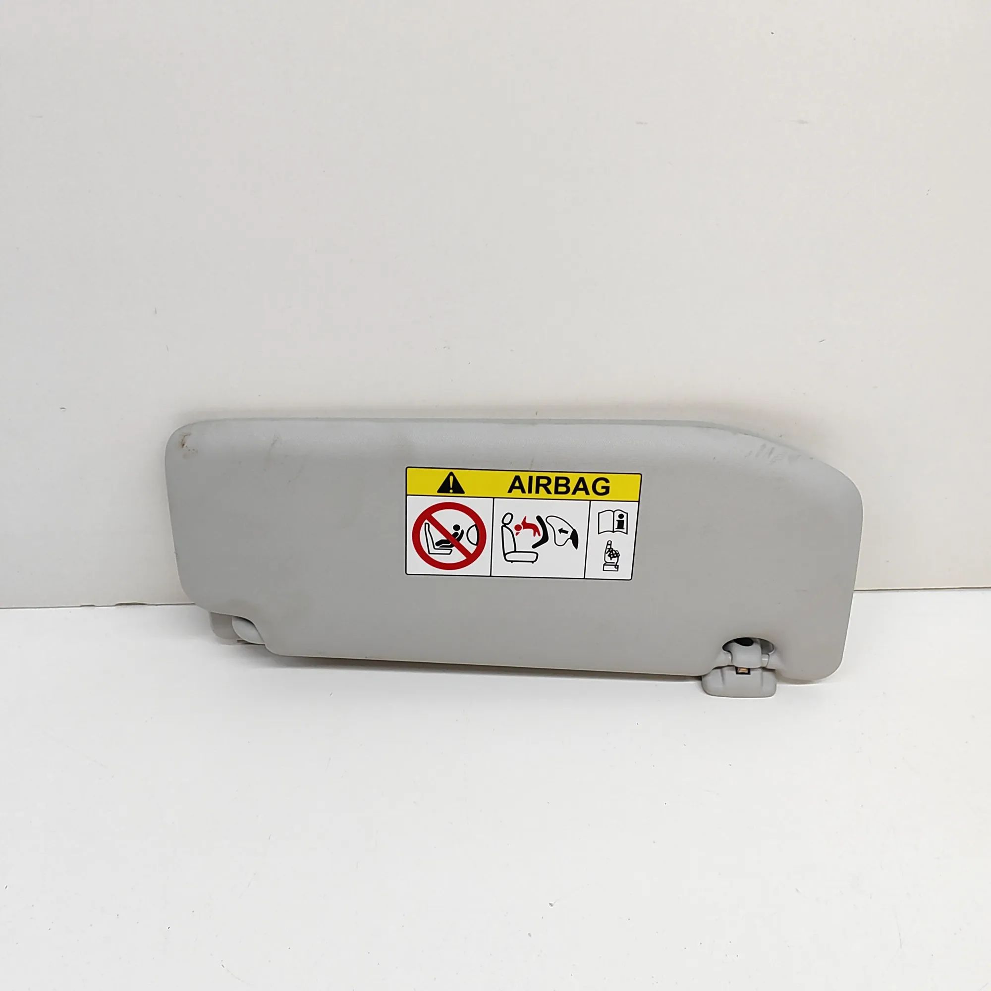 Jeep Avenger Left Side Sun Visor Left Side Sun Visor — JEEP AVENGER (J2) (2022-....