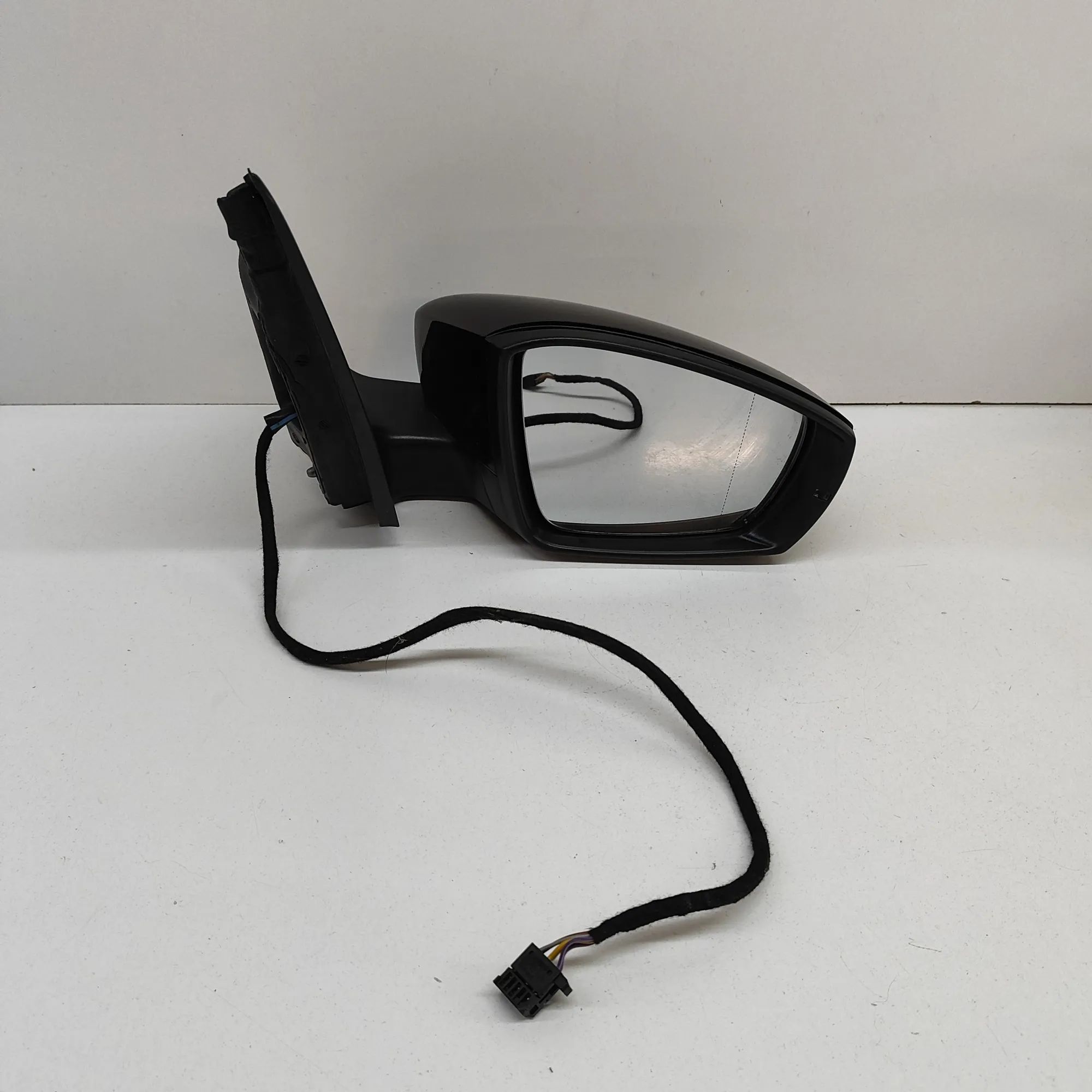 Volkswagen Polo Right Side Wing Mirror Right Side Wing Mirror — VW POLO (6R, 6C) (2009...