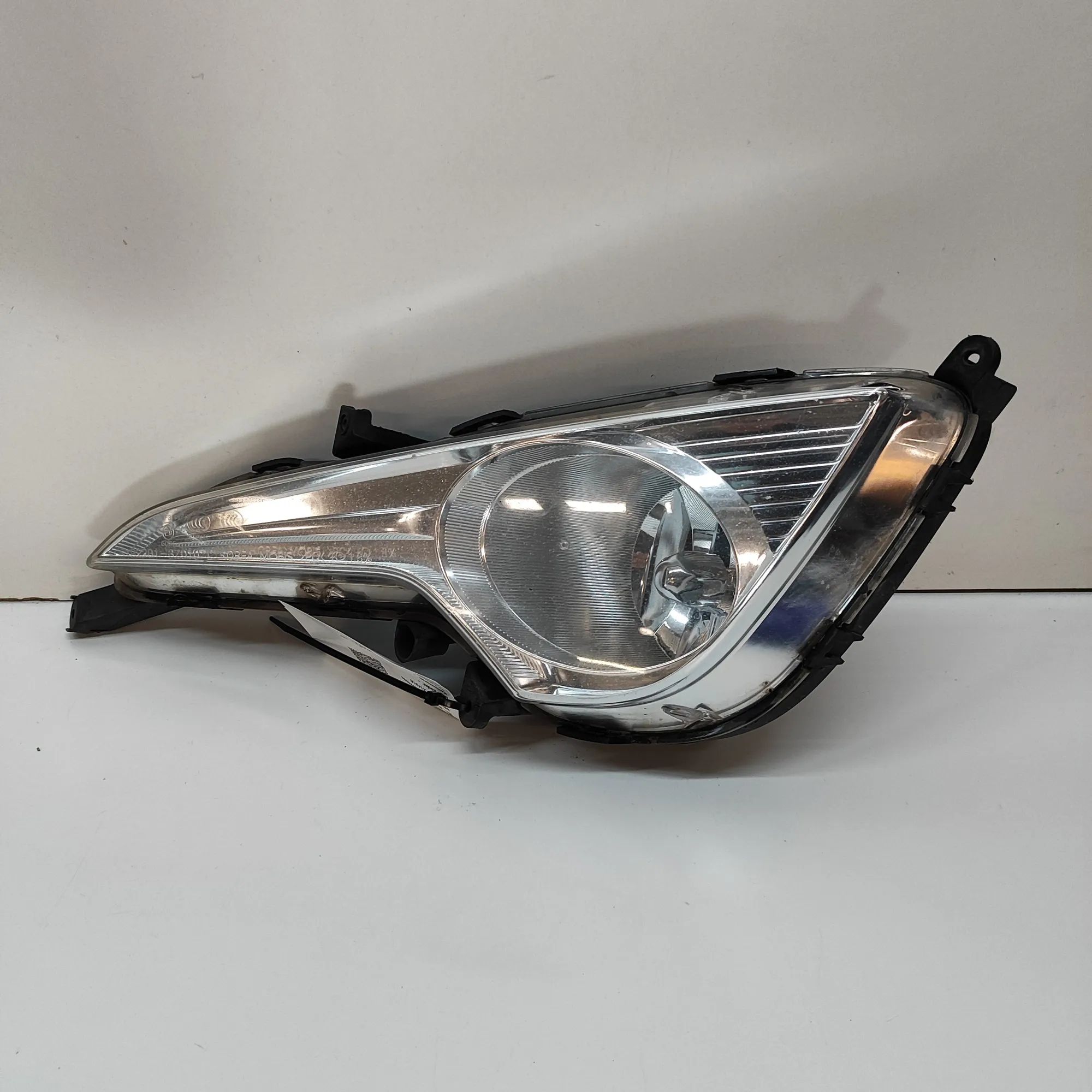 Hyundai i40 Front Left Fog Light Front Left Fog Light — HYUNDAI I40 (CW VF) (201...