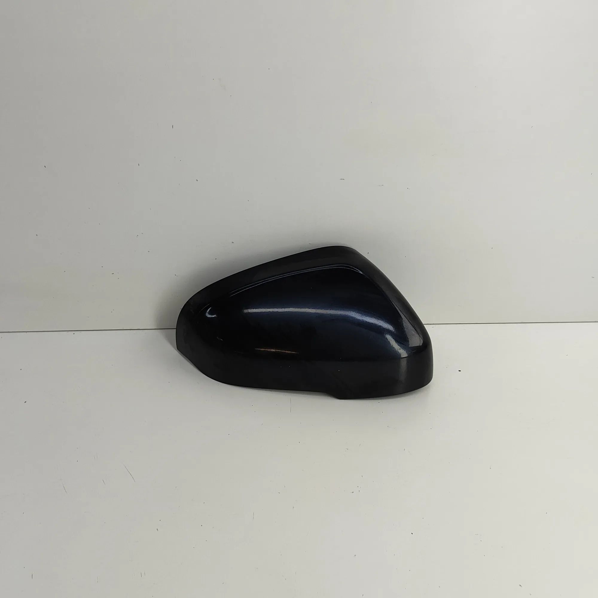 Volvo V60 Door mirror frame — front right Door mirror frame — front right — VOLVO V60 (20...