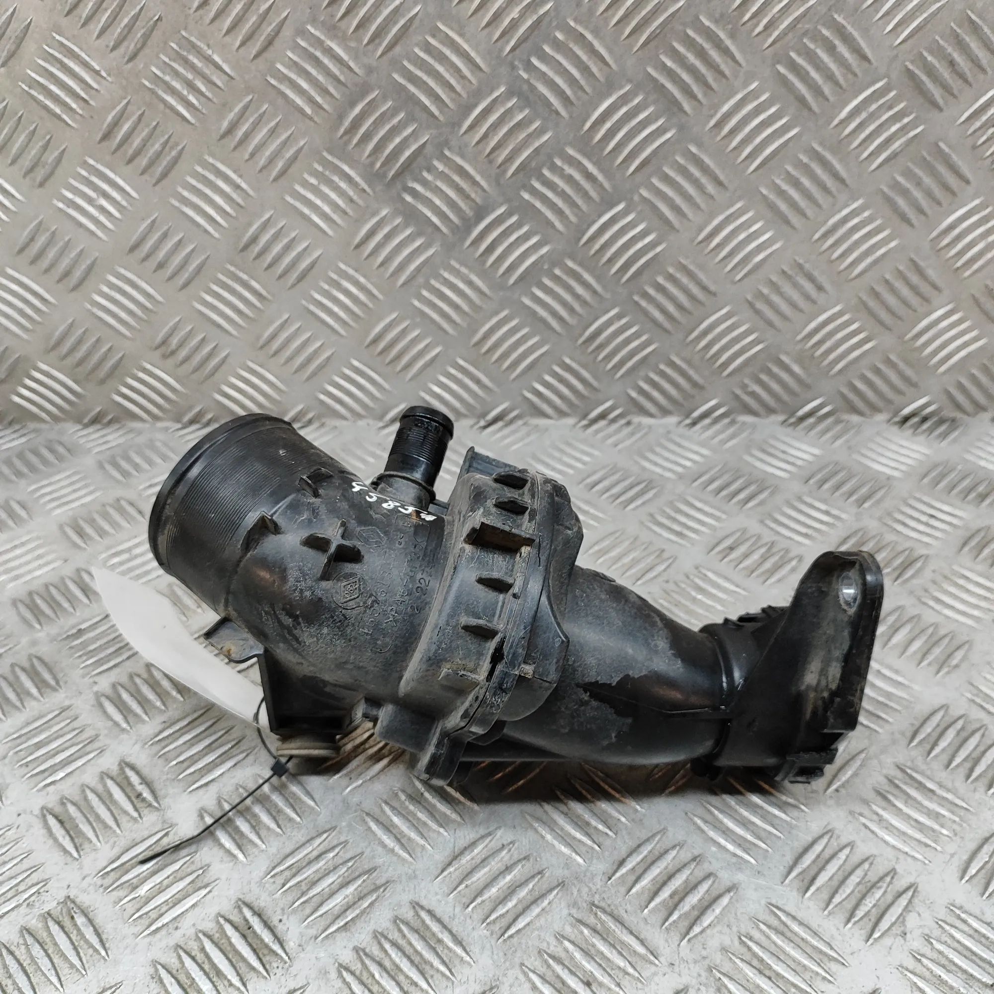 Mercedes-Benz V / Vito / EQV (W447) Air intake duct part Air intake duct part — MERCEDES BENZ VITO (Van ...