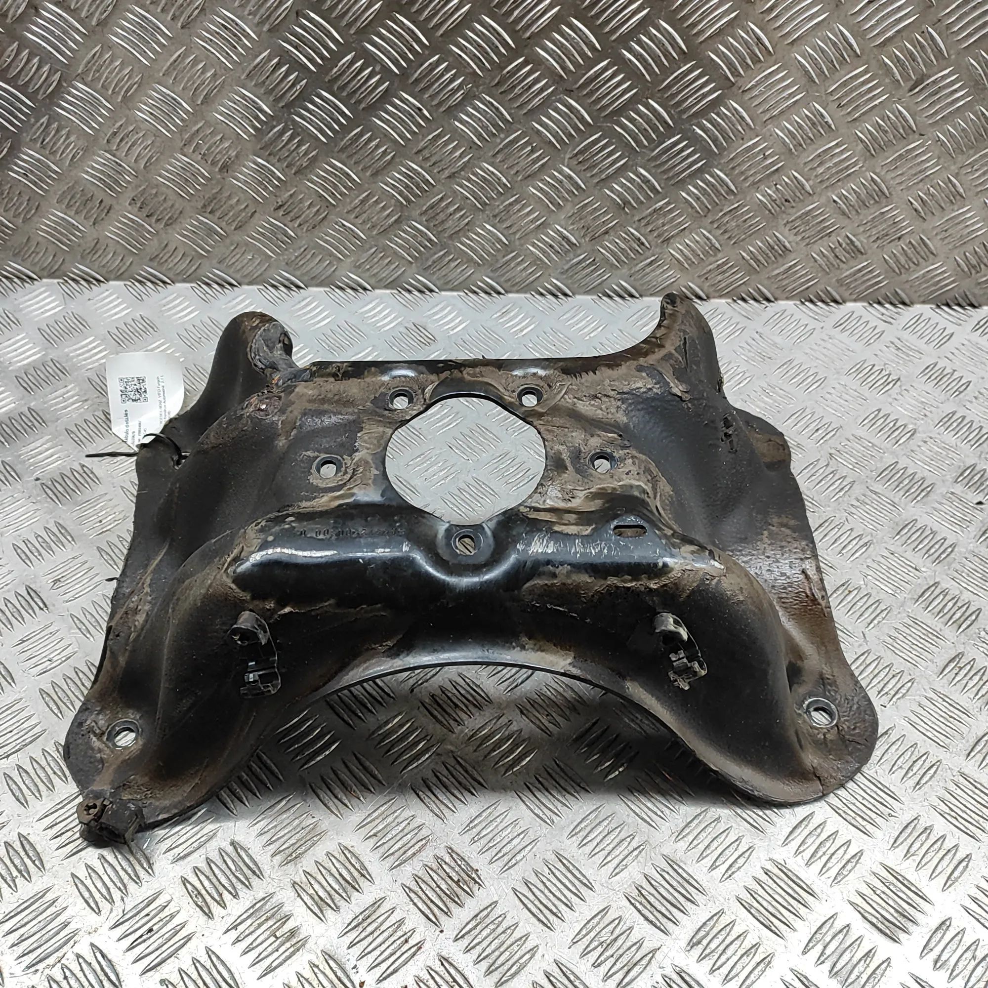 Mercedes-Benz V / Vito / EQV (W447) Gearbox Support Mount Bracket Gearbox Support Mount Bracket — MERCEDES BENZ V...