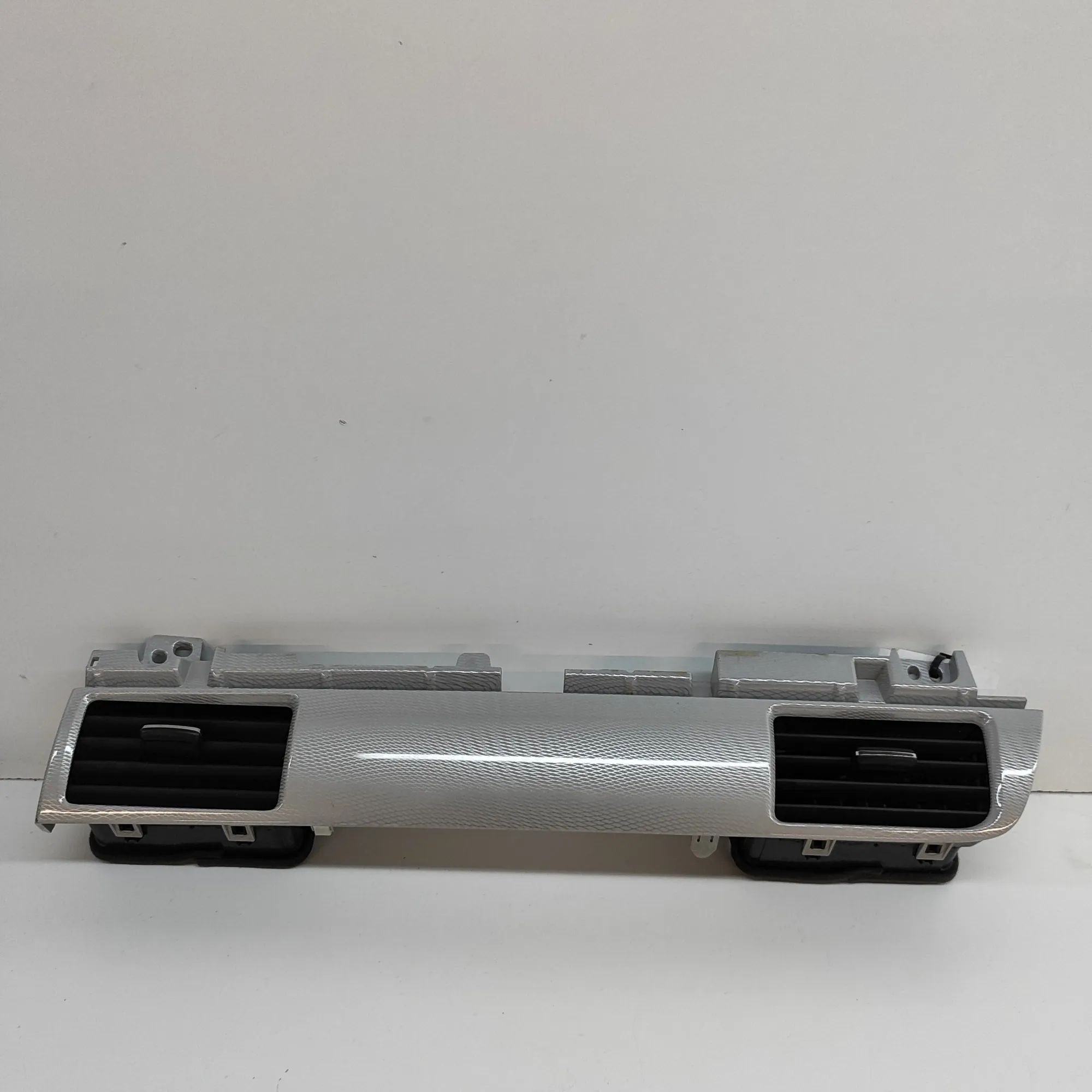 Mitsubishi Outlander Dashboard Air Vents Dashboard Air Vents — MITSUBISHI OUTLANDER (III...