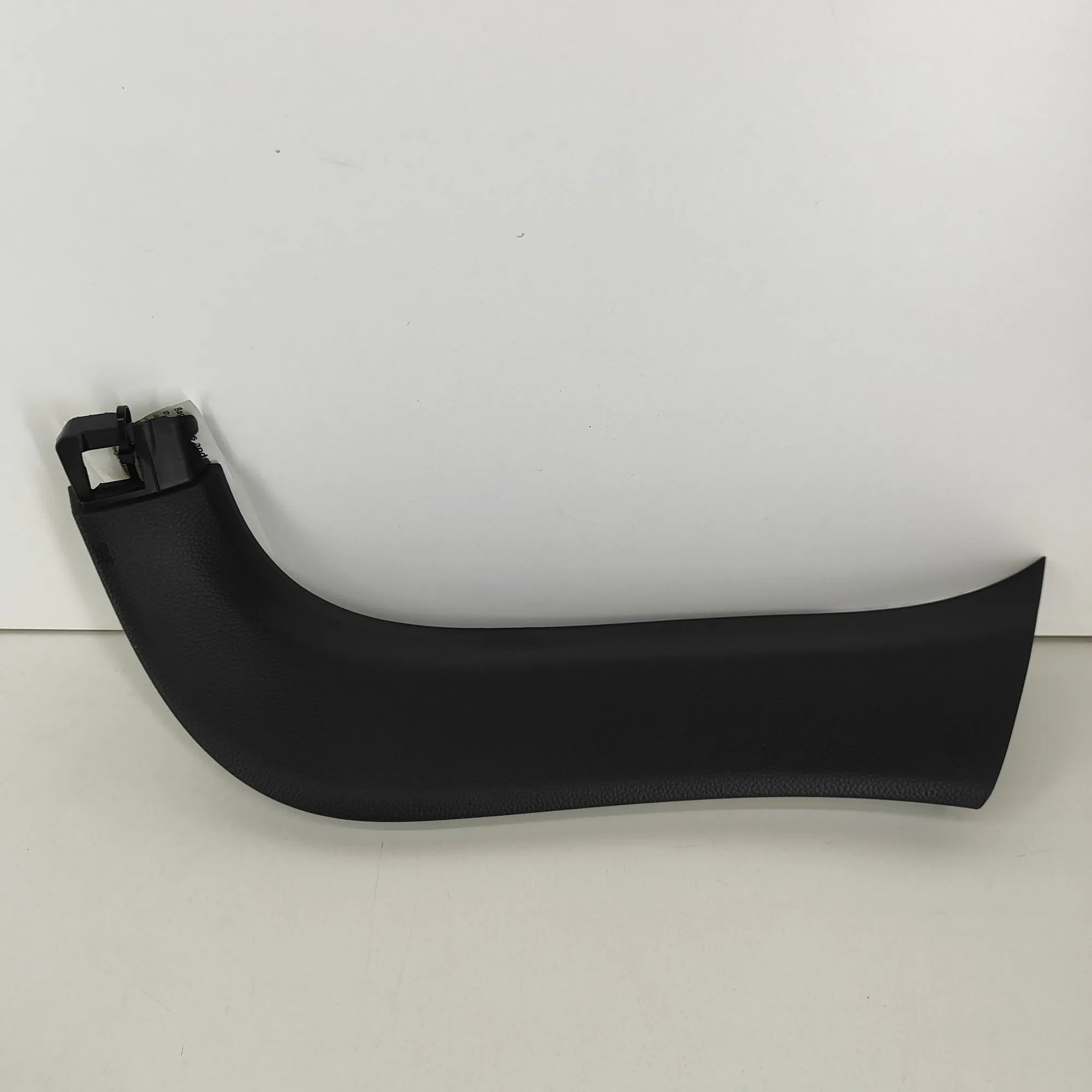 Honda CR-V Tailgate Bootlid Trim Tailgate Bootlid Trim — HONDA CR-V (VI RS_, RY_...