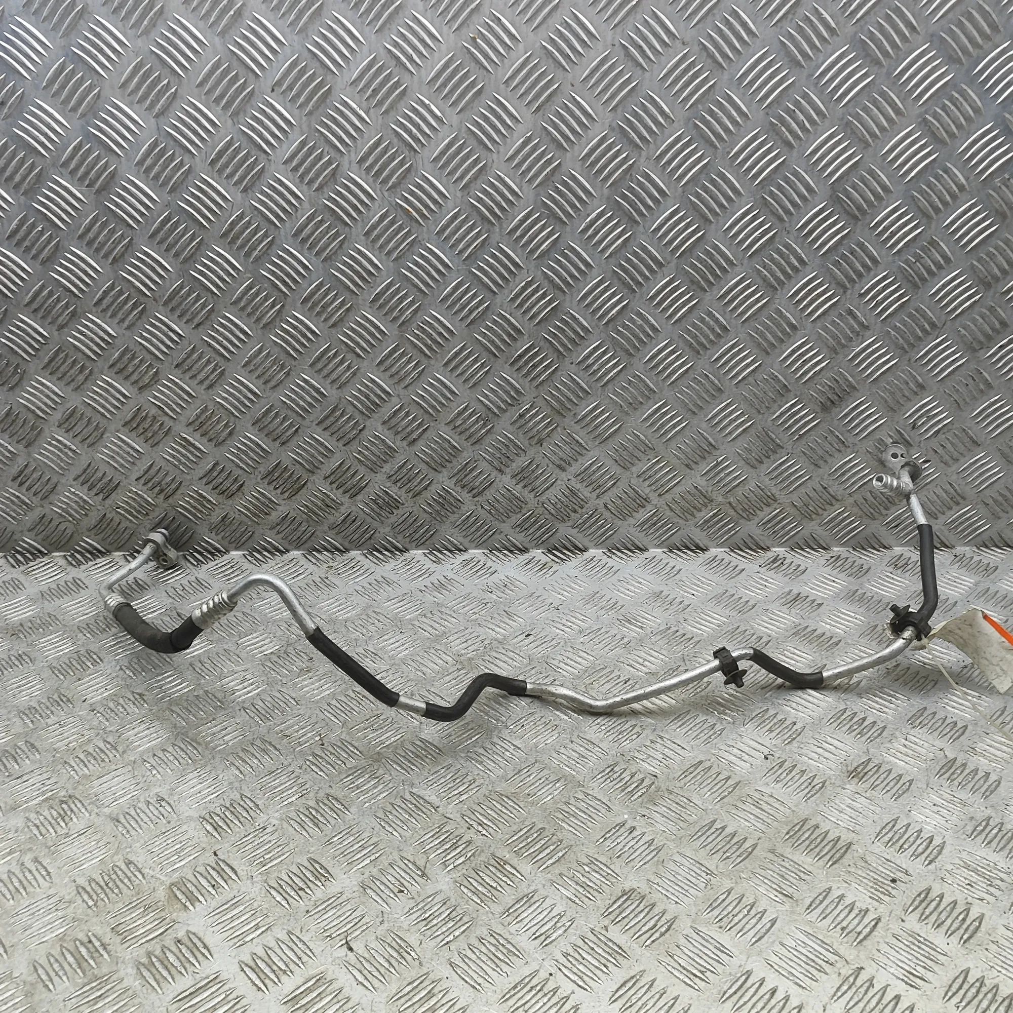 Audi A7 (4G) A/C Air Con Hose Pipe A/C Air Con Hose Pipe — AUDI A7 (Sportback 4GA,...