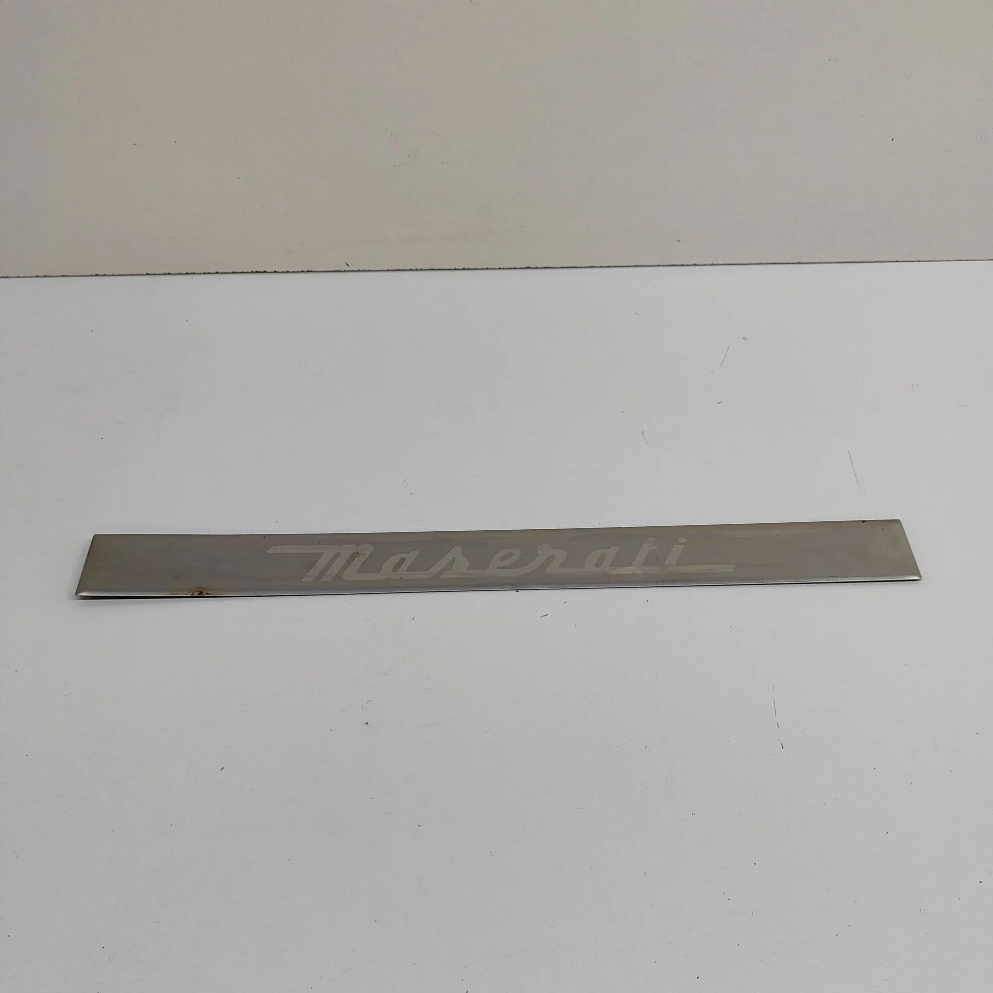 Maserati Ghibli Sill trim — front left Sill trim — front left — MASERATI GHIBLI (M157)...