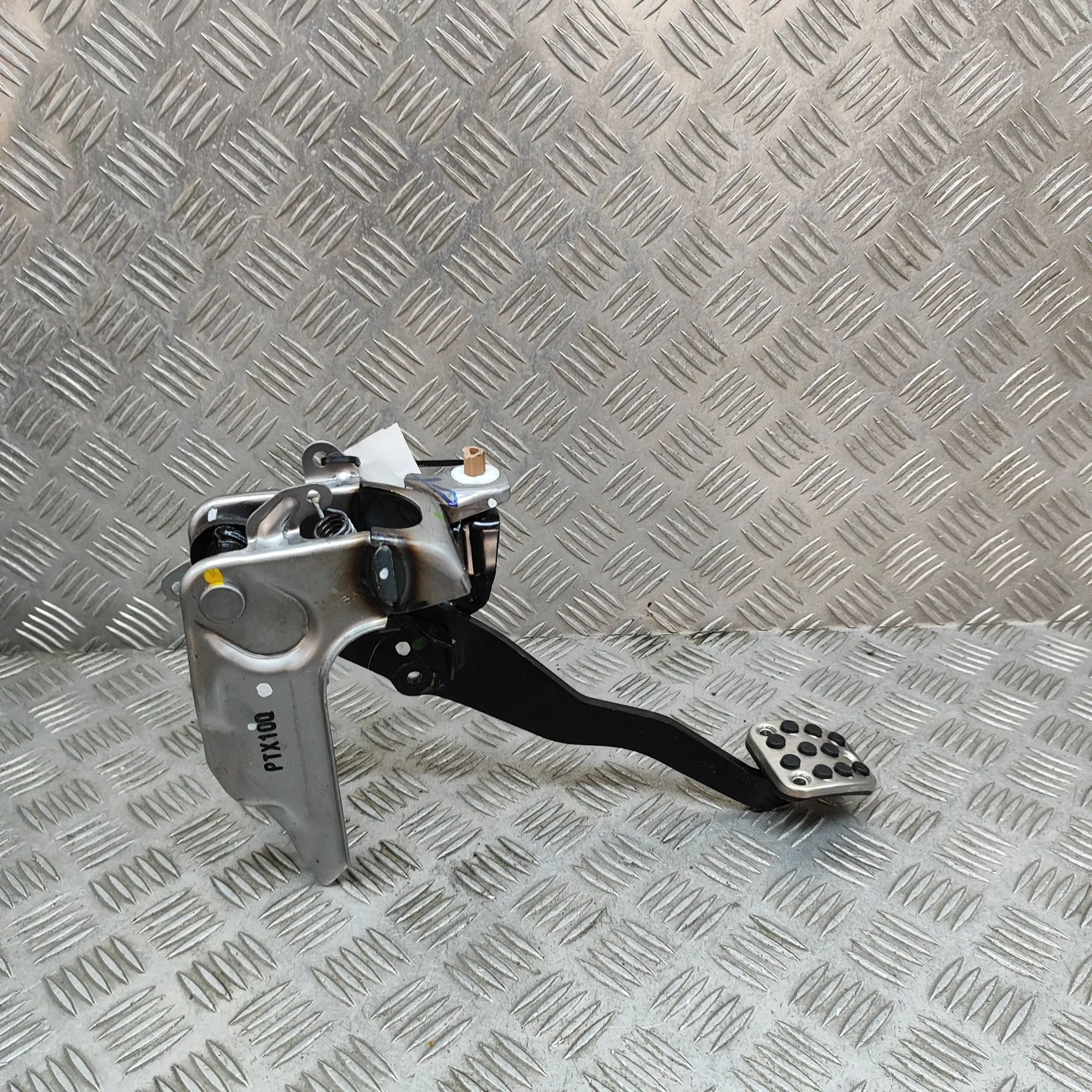 Honda Civic Kytkinpoljin Clutch pedal — HONDA CIVIC (X Hatchback FC_, FK...
