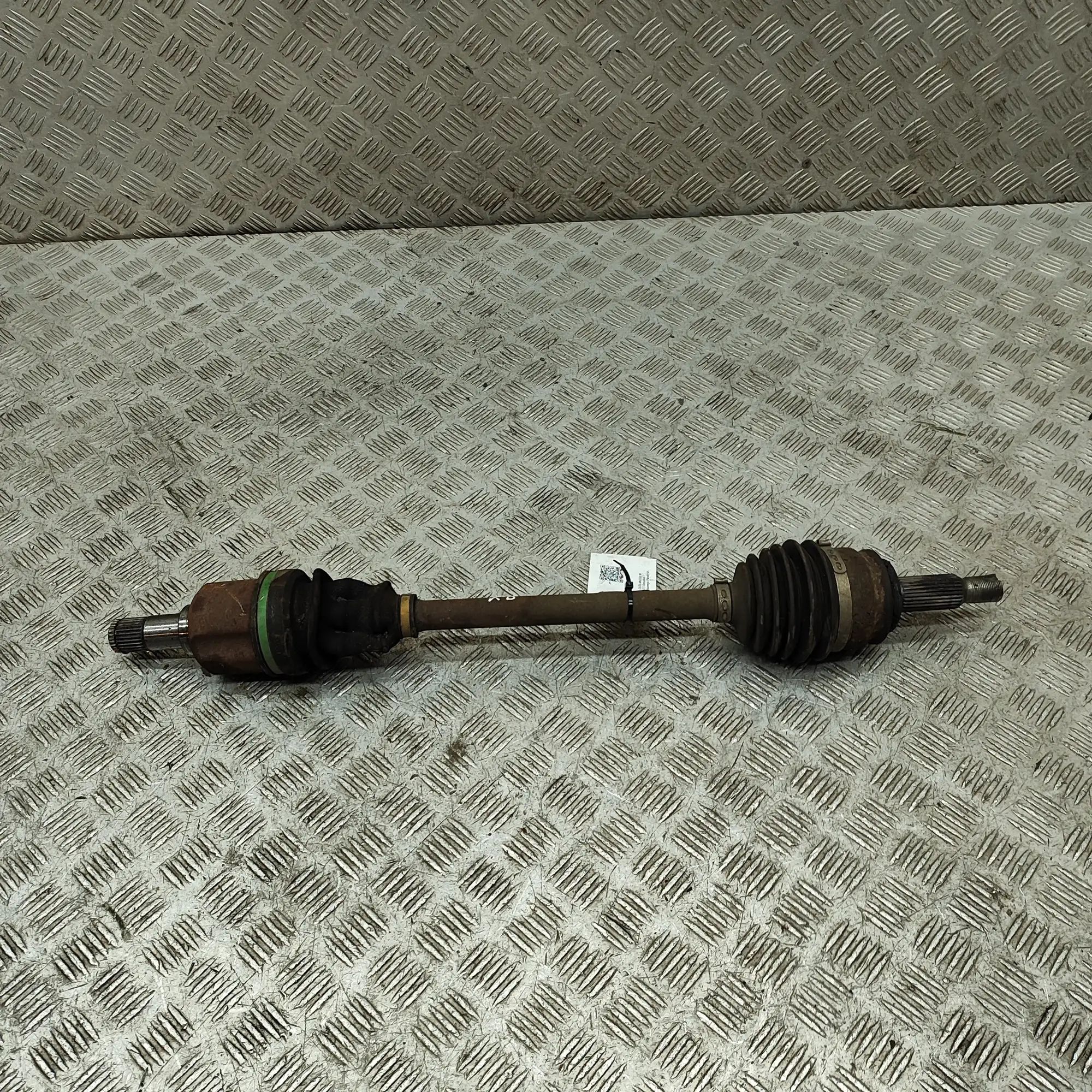 Mitsubishi Outlander Front Left Driveshaft Front Left Driveshaft — MITSUBISHI OUTLANDER (I...