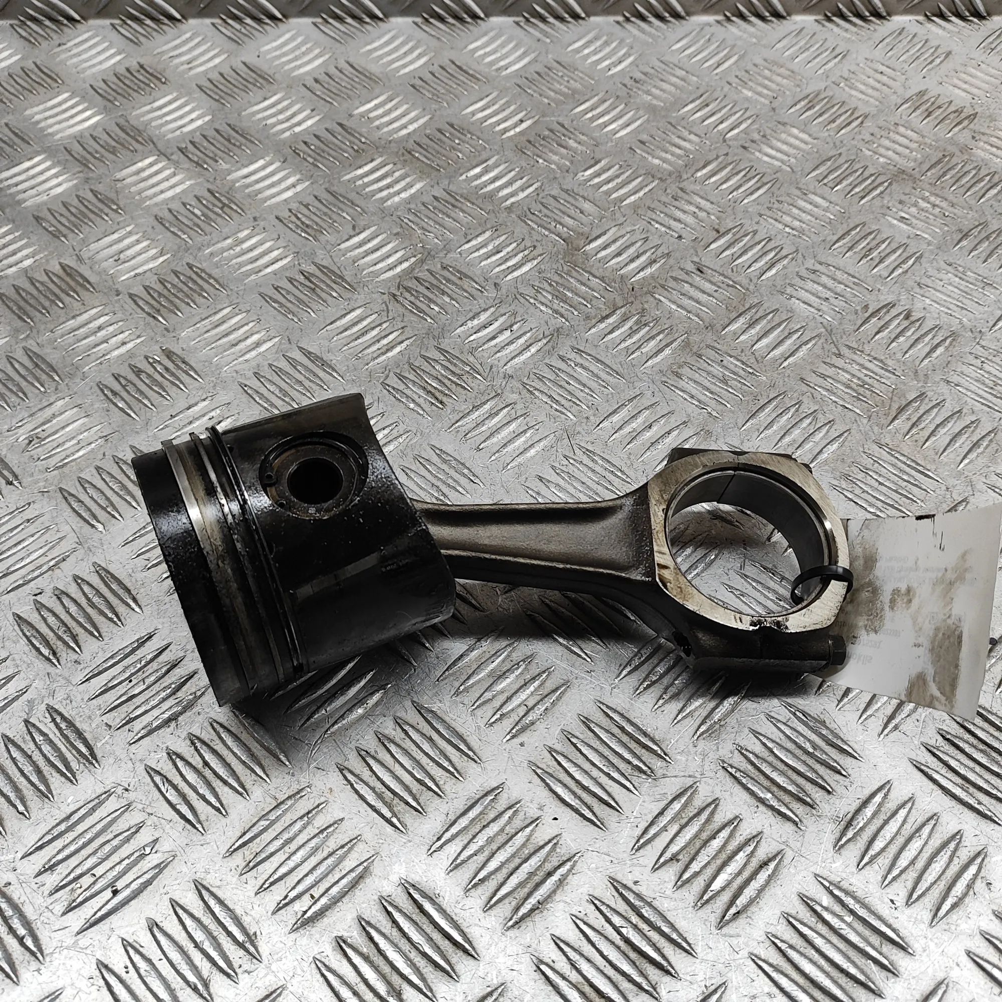 Land Rover Defender Piston Piston — LAND ROVER DEFENDER (L315) (1987-2006)...