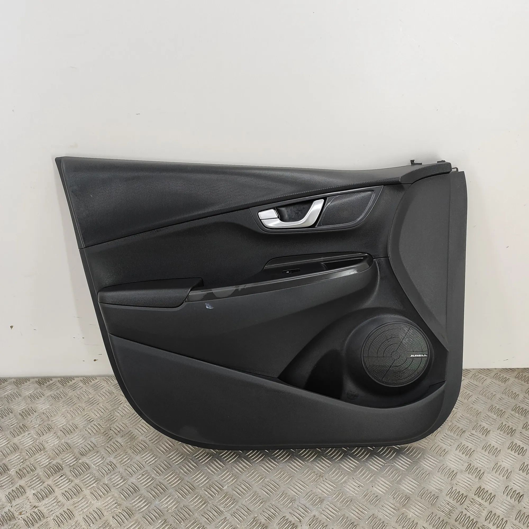 Hyundai Kona Front Left Door Panel Front Left Door Panel — HYUNDAI KONA (2017-...)...