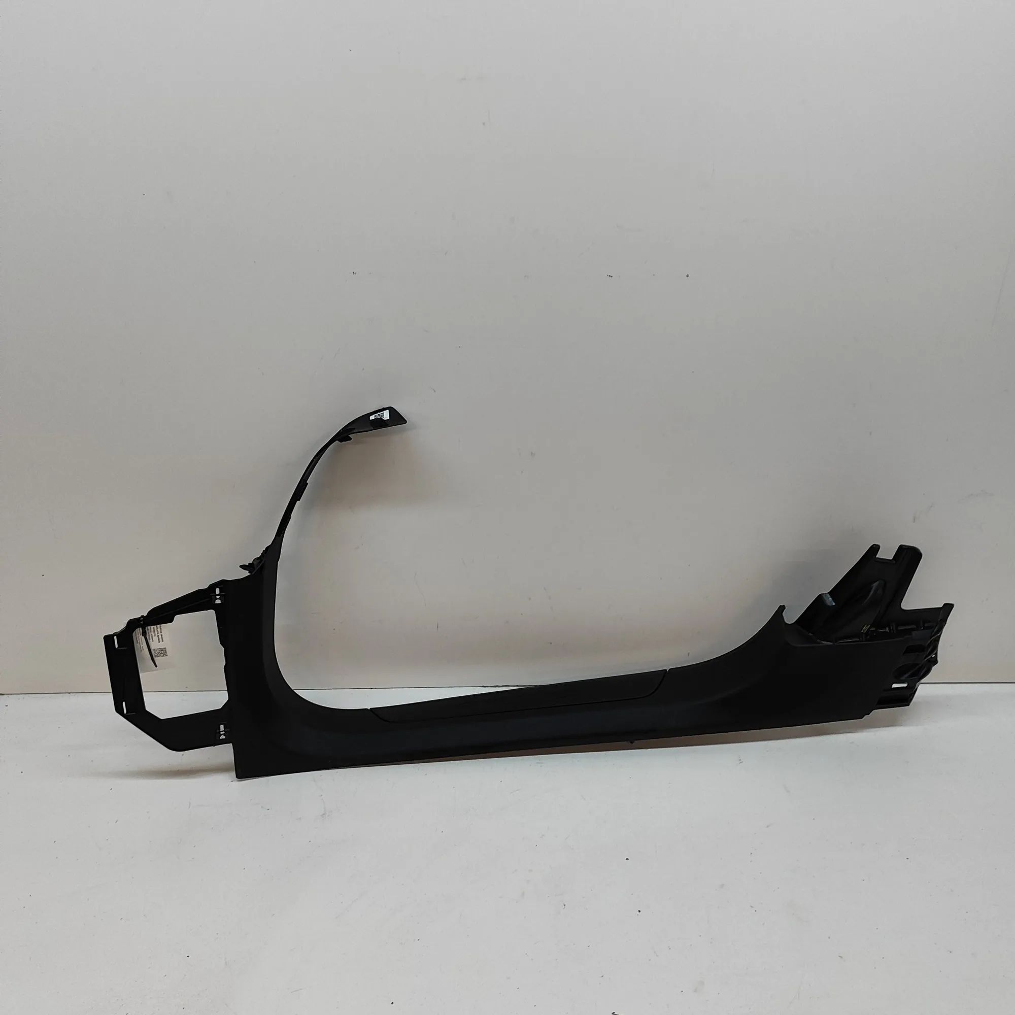 Porsche Taycan Sill trim — front right
