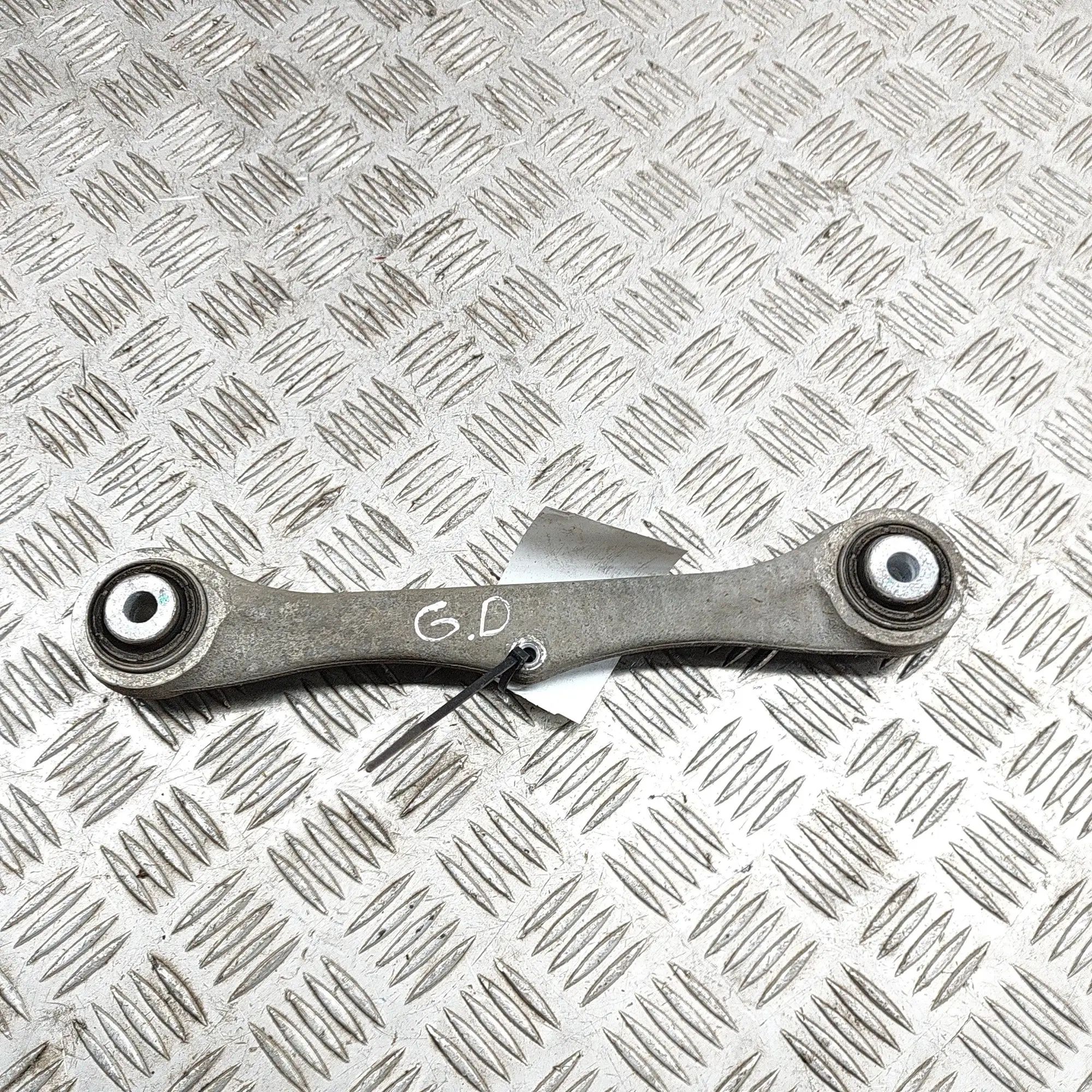 Tesla Model X Control arm — rear right Control arm — rear right — TESLA MODEL X (2013-...