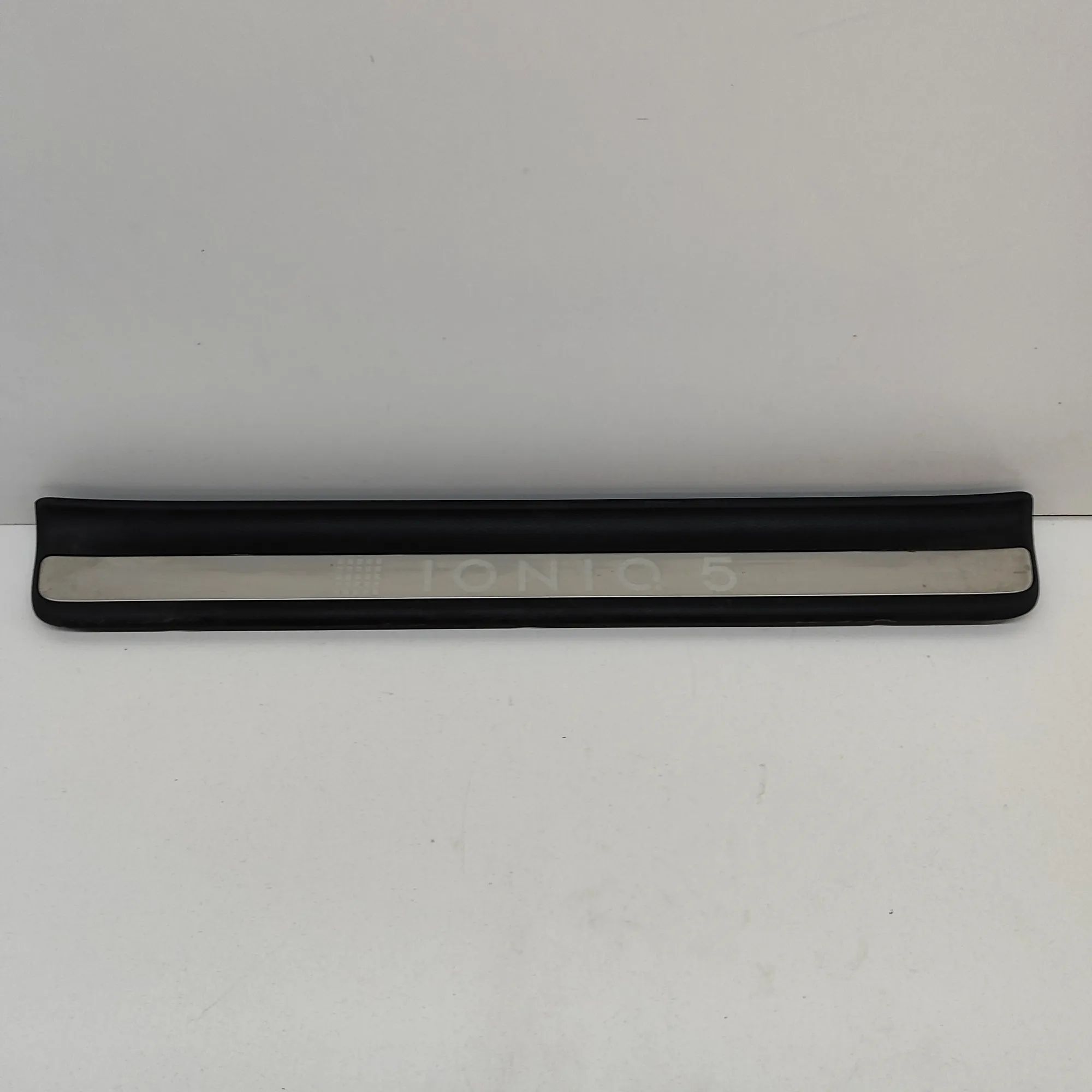 Hyundai Ioniq Sill trim — front right Sill trim — front right — HYUNDAI IONIQ (5 NE) ...
