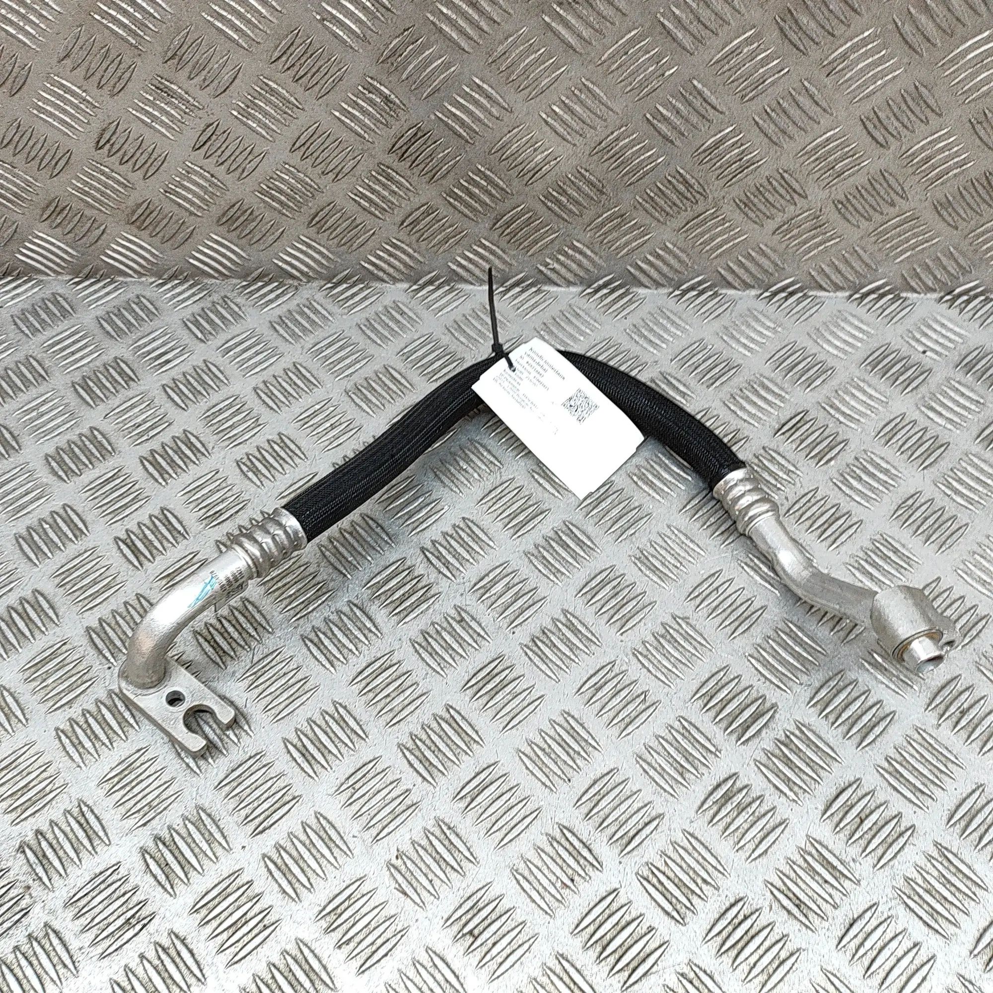 Maserati Ghibli A/C Air Con Hose Pipe A/C Air Con Hose Pipe — MASERATI GHIBLI (M157) ...