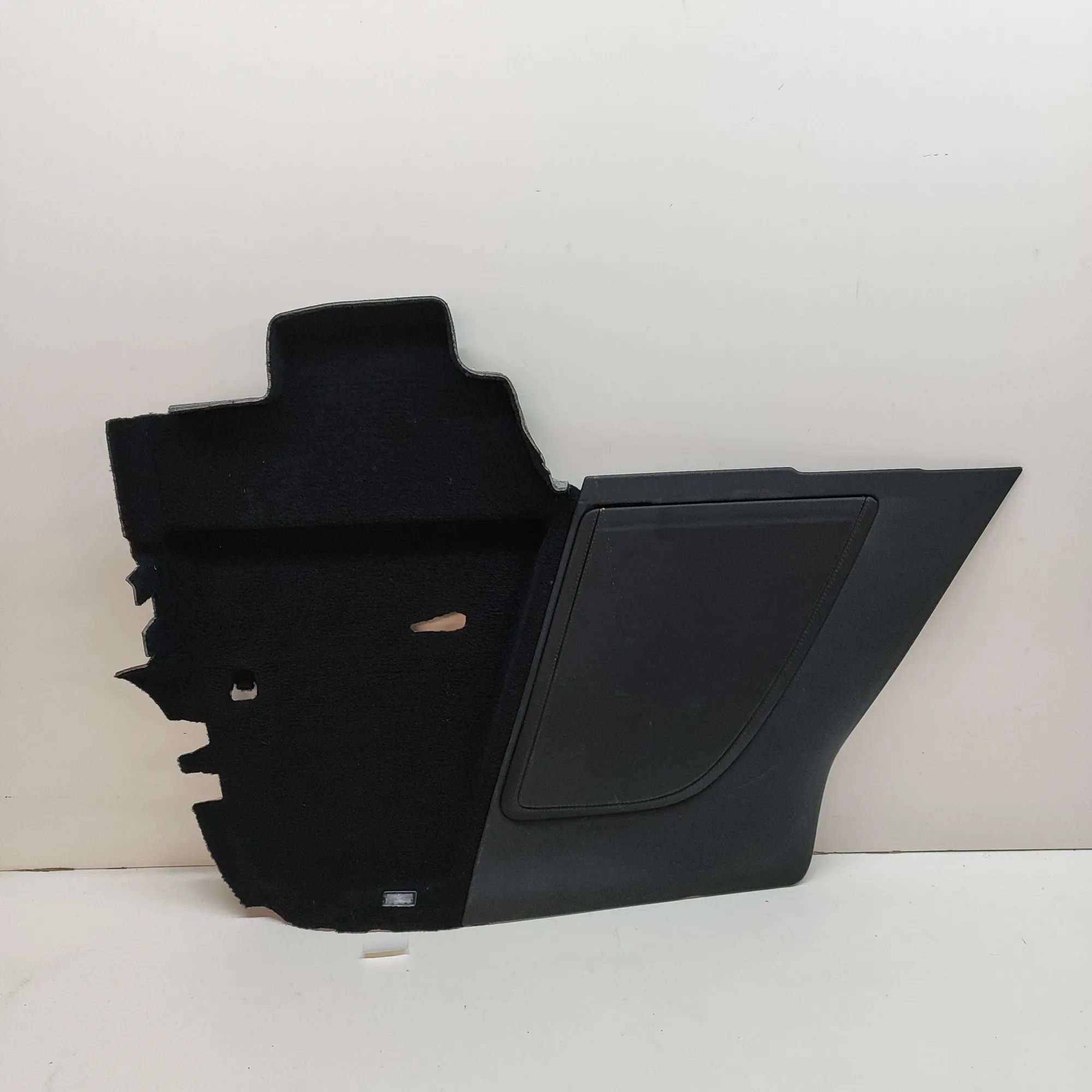 Tesla Model X Right Side Trunk Trim Right Side Trunk Trim — TESLA MODEL X (2013-......