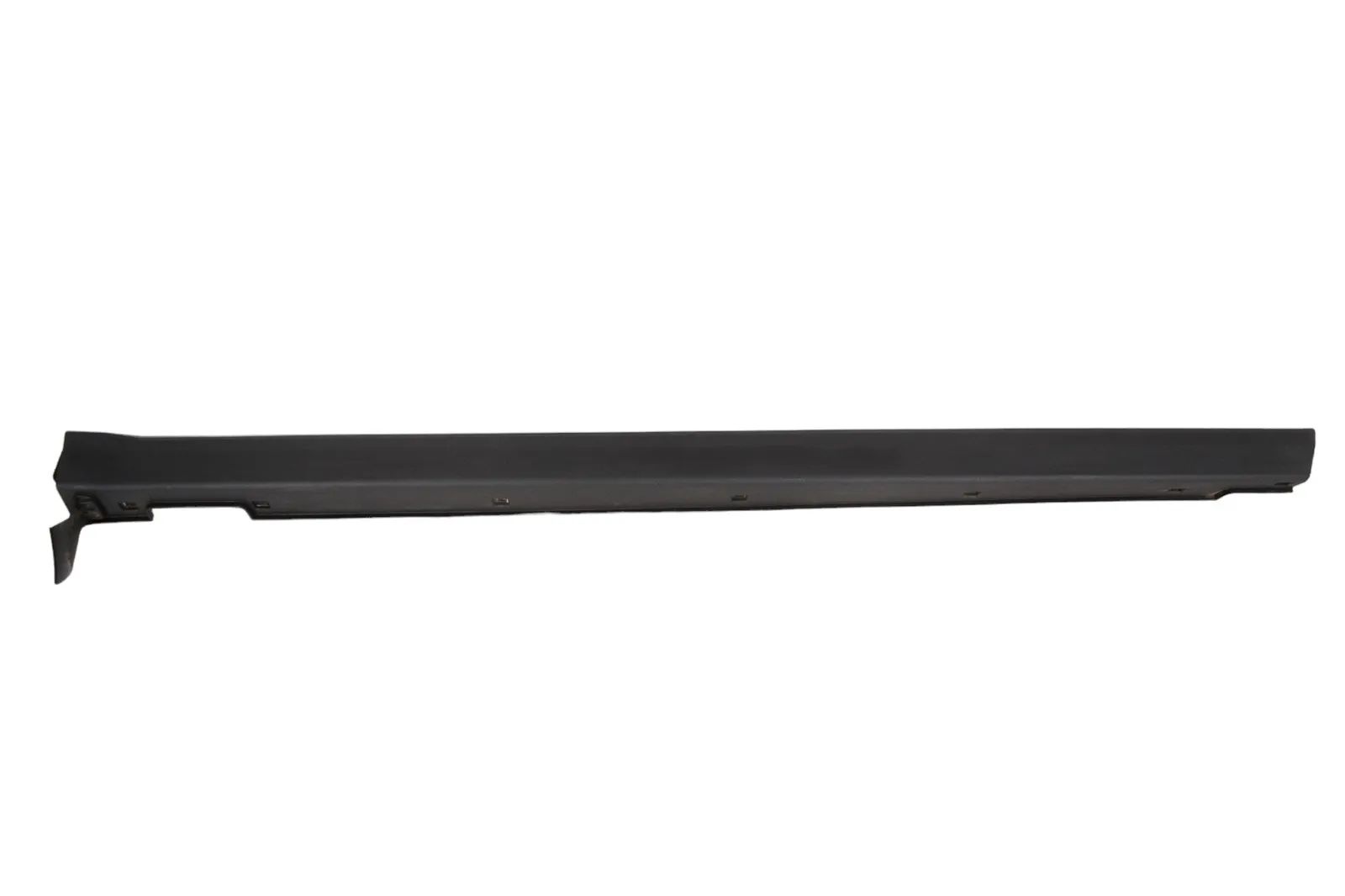 Hyundai Santa Fe Right Side Plastic Sideskirt Cover Right Side Plastic Sideskirt Cover — HYUNDAI SA...