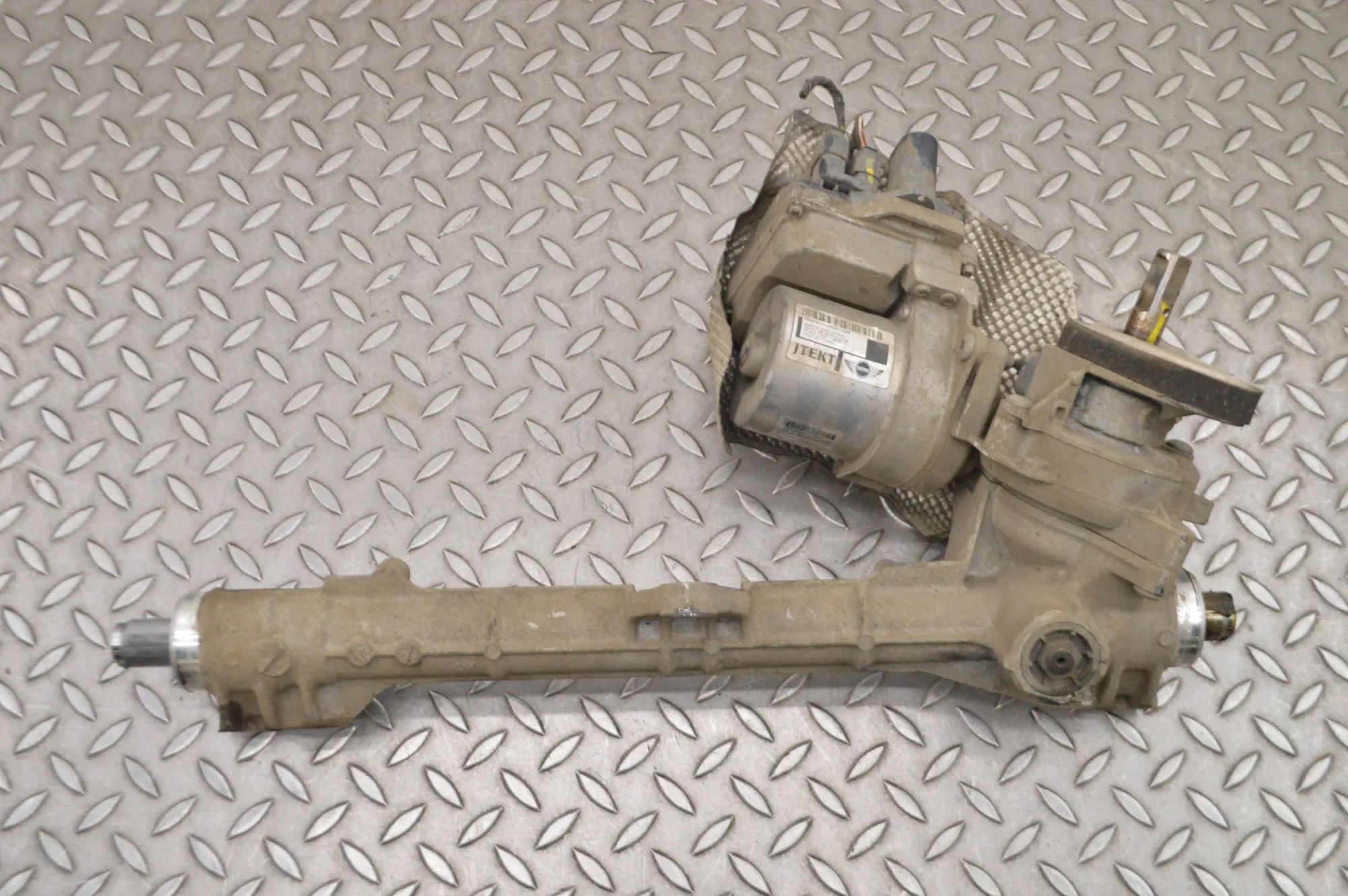 Mini Countryman, Paceman (R60 / R61) рулевая рейка / червяк Steering Rack — MINI COUNTRYMAN (R60) (2009-201...