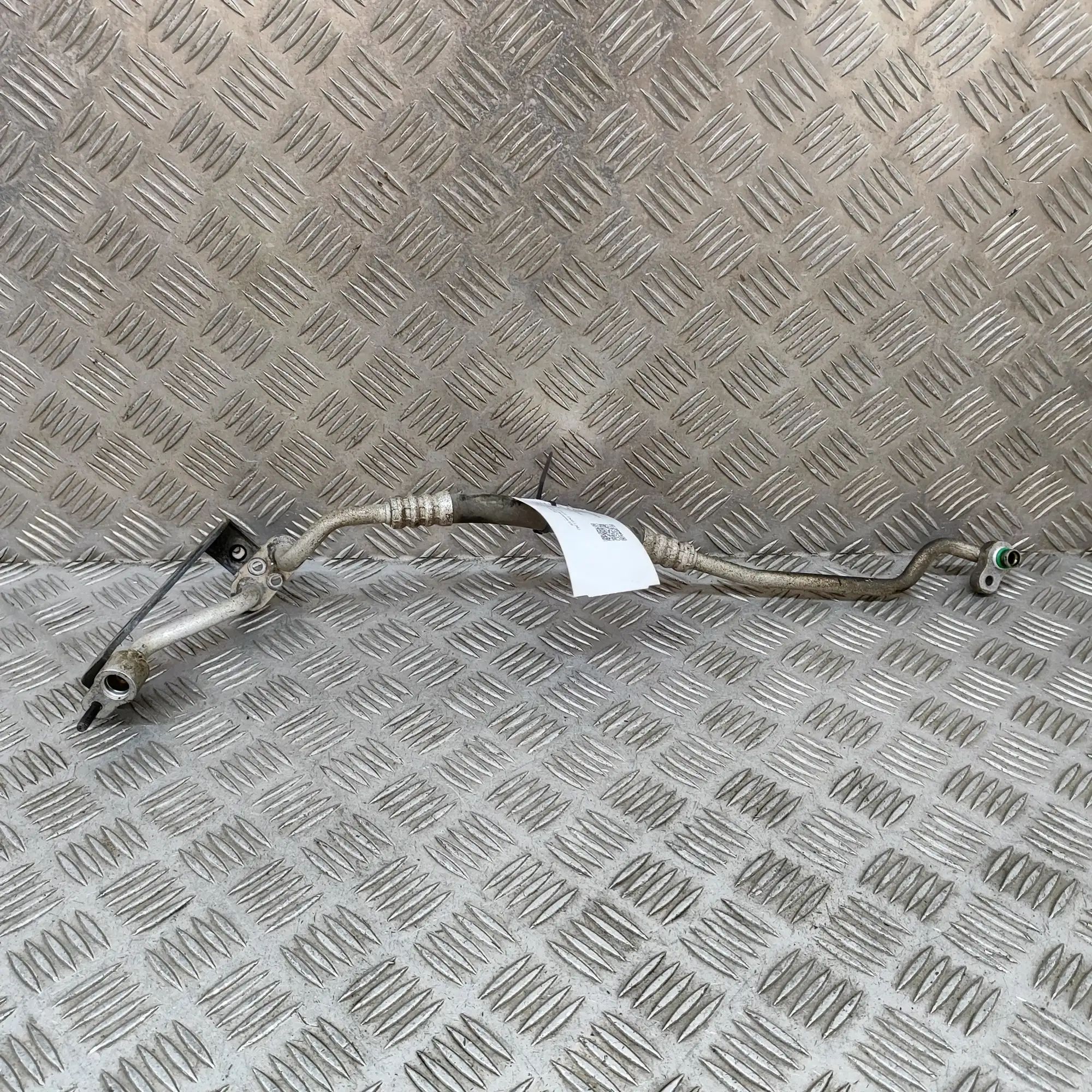 Hyundai Ioniq A/C Air Con Hose Pipe A/C Air Con Hose Pipe — HYUNDAI IONIQ (5 NE) (2...