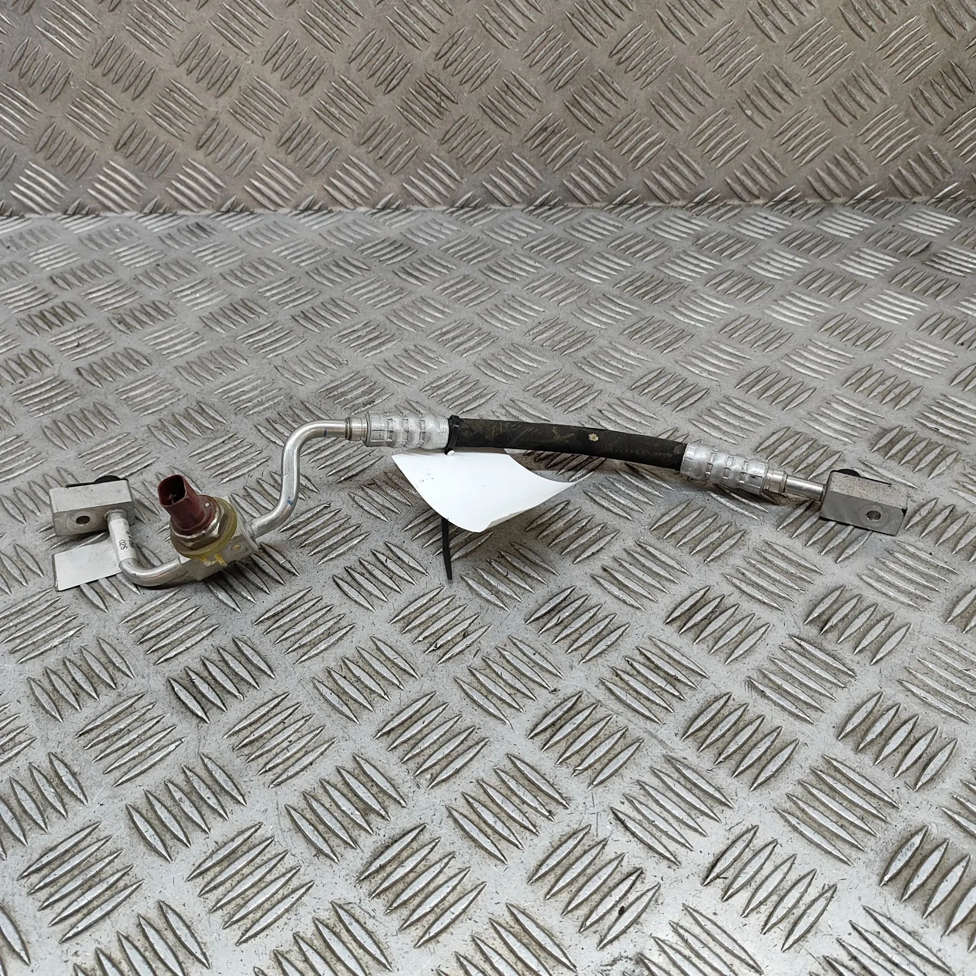 Skoda Enyaq A/C Air Con Hose Pipe A/C Air Con Hose Pipe — SKODA ENYAQ (iV SUV 5AC...