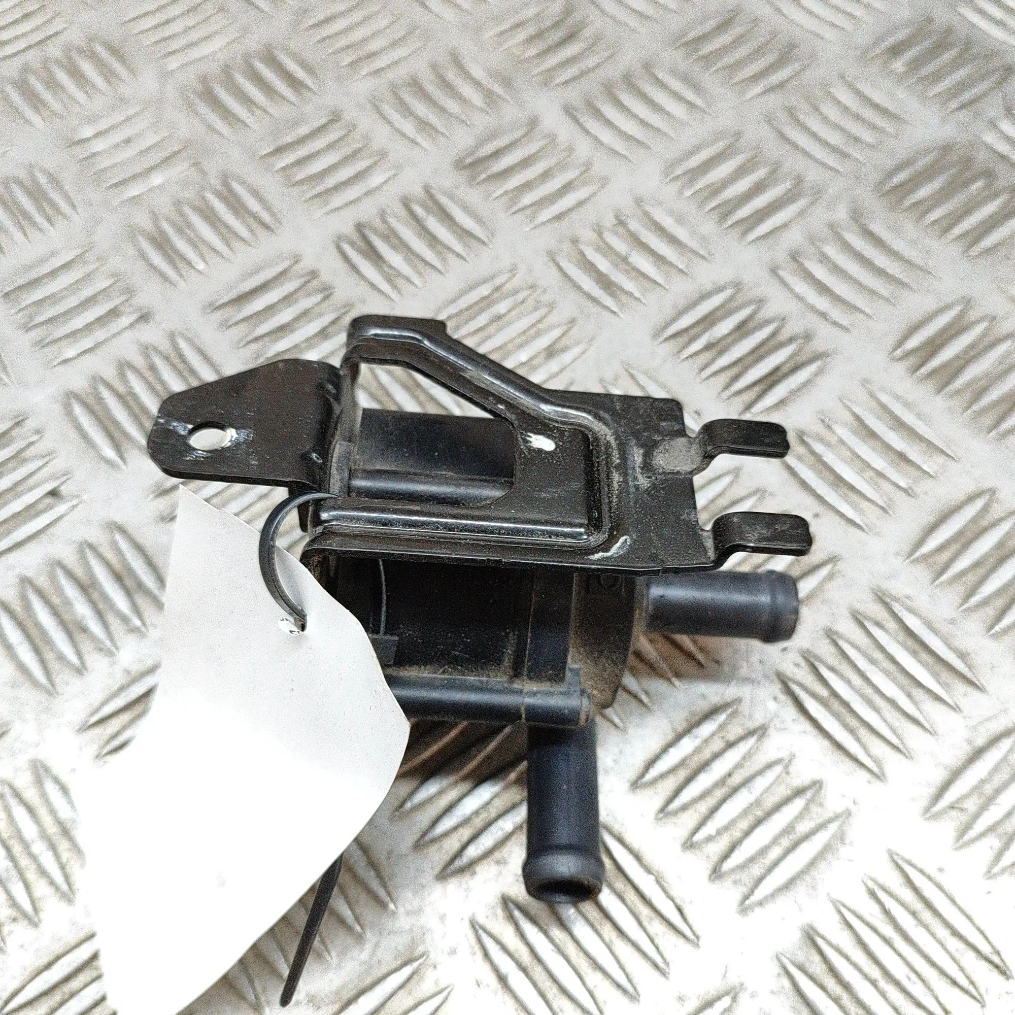 Ford Transit Connect / Tourneo Connect Auxiliary Water Pump Auxiliary Water Pump — FORD TRANSIT (CONNECT) (...