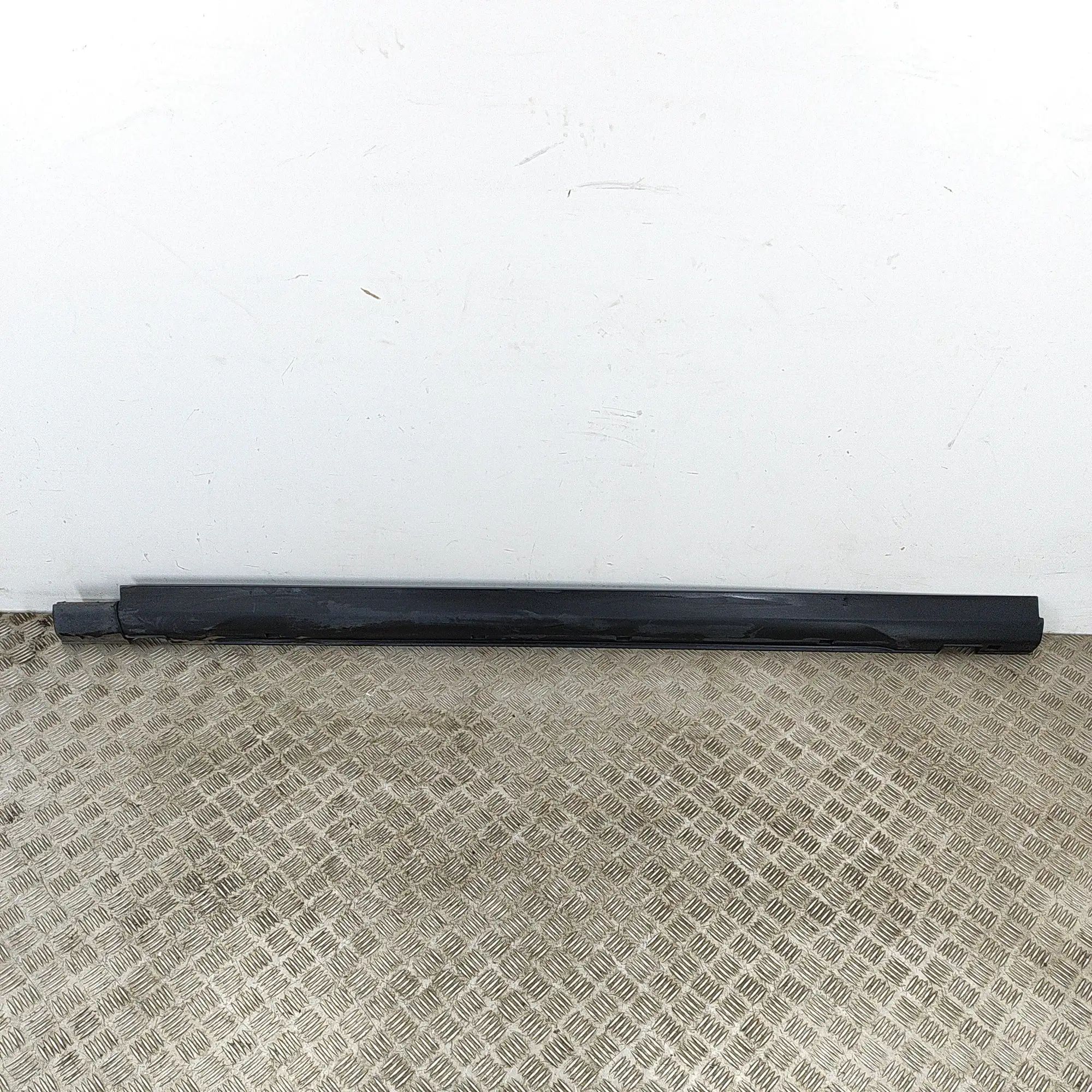 Ssangyong Korando Left Side Plastic Sideskirt Cover Left Side Plastic Sideskirt Cover — SSANGYONG K...