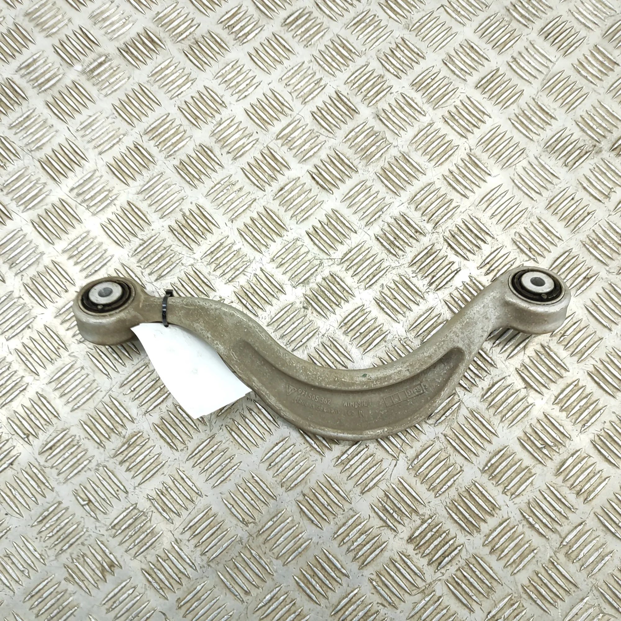 Porsche Taycan Control arm — rear right