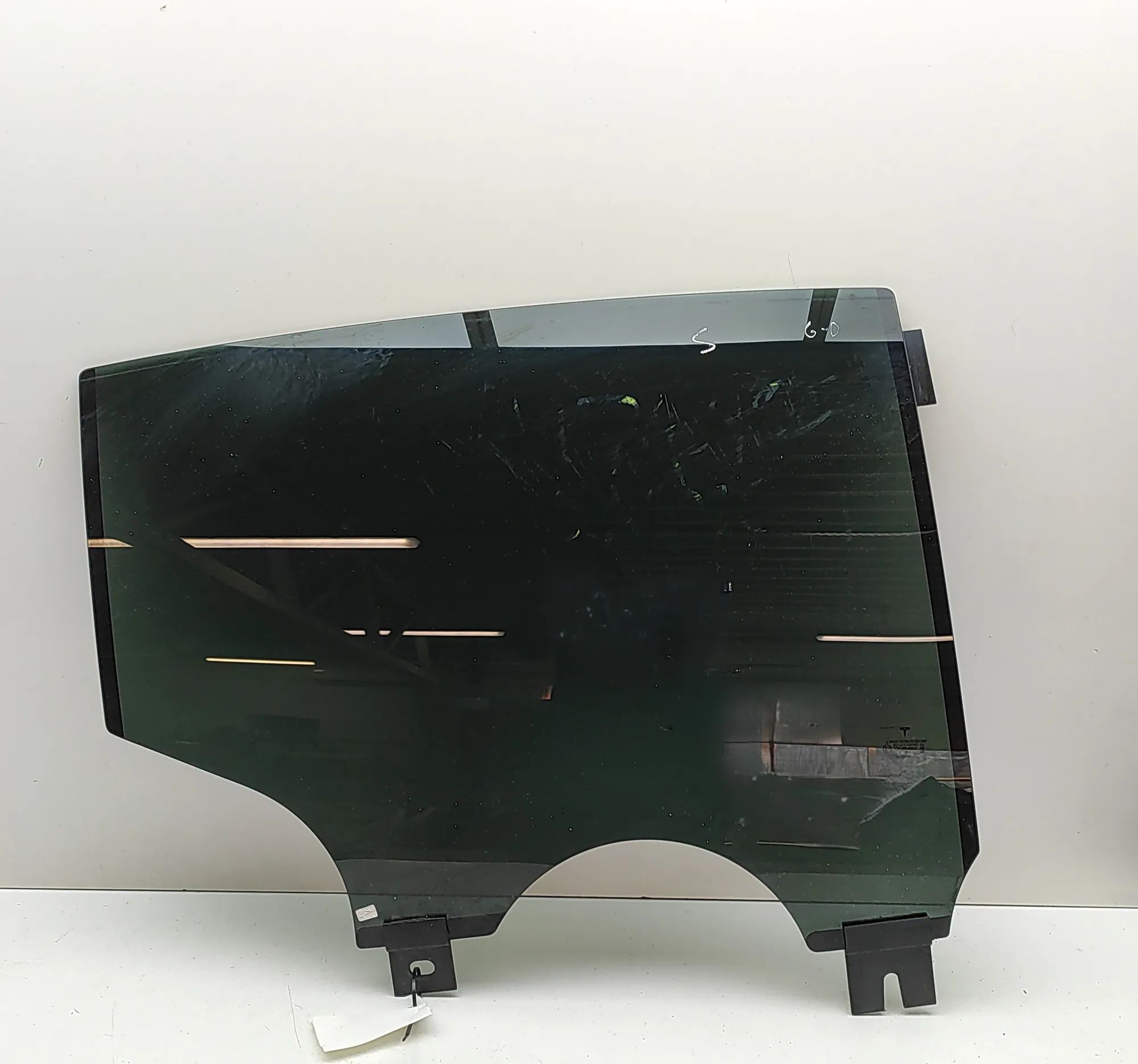 Tesla Model X Right rear door window Right rear door window — TESLA MODEL X (2013-.....