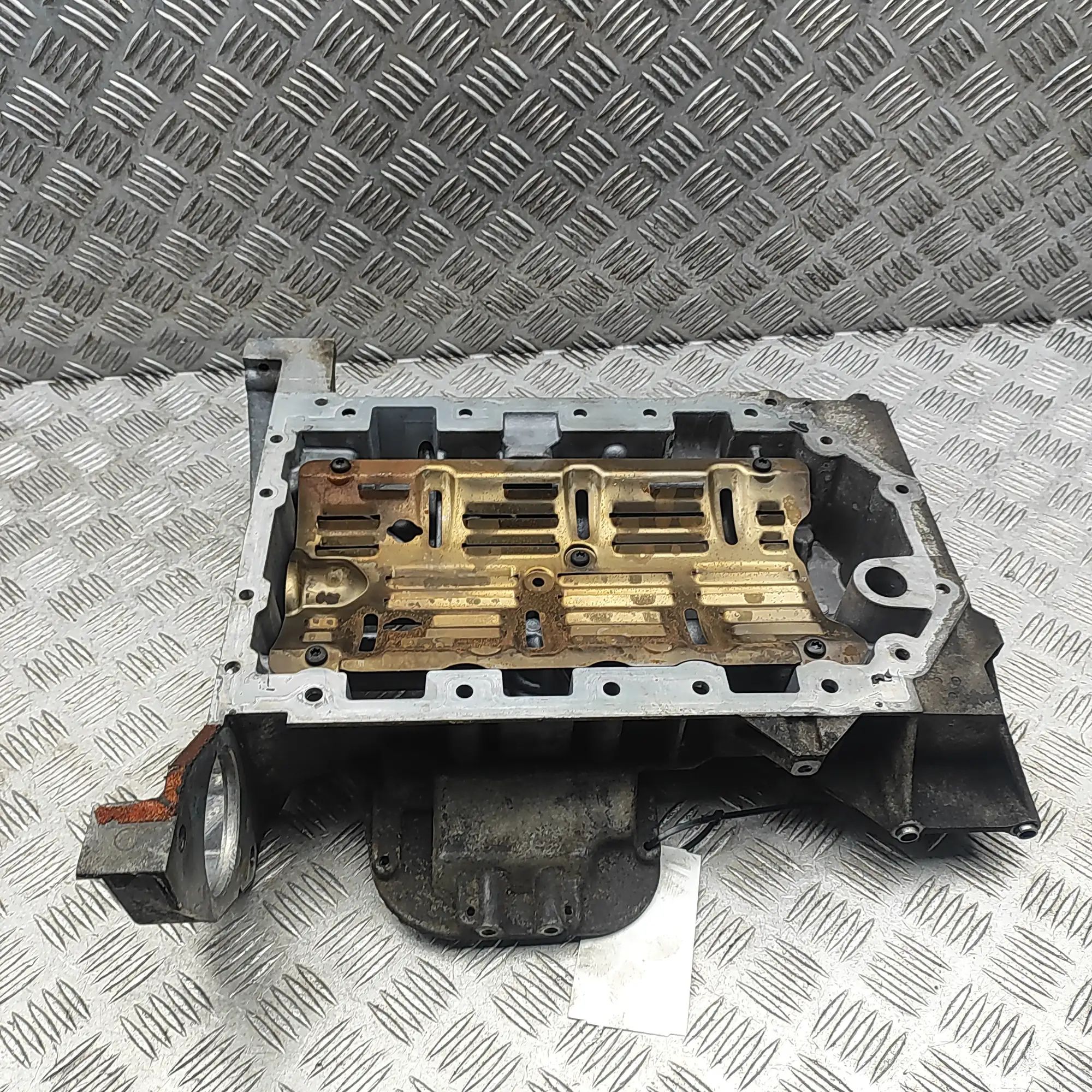 Land Rover Discovery Engine Oil Pan Engine Oil Pan — LAND ROVER DISCOVERY (III L319...