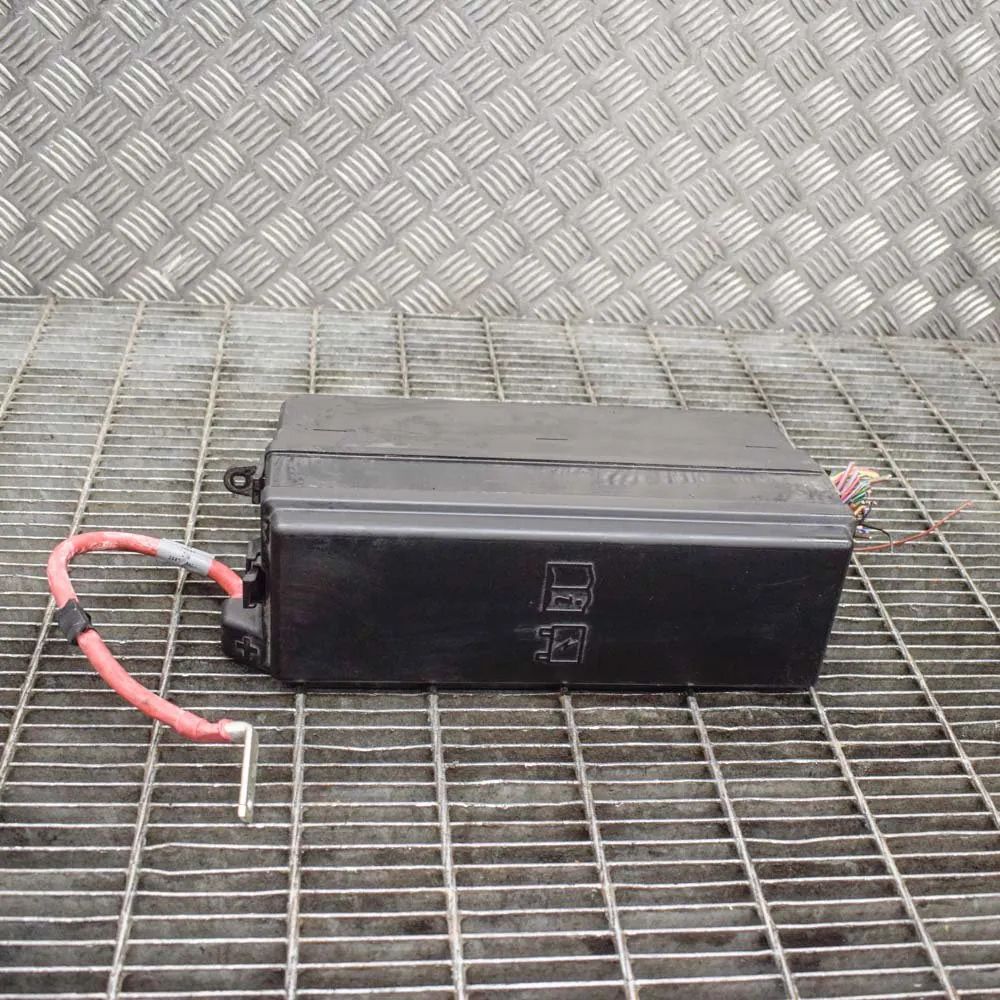 Land Rover Discovery Fuse box Fuse box — LAND ROVER DISCOVERY (IV L319) (2009...