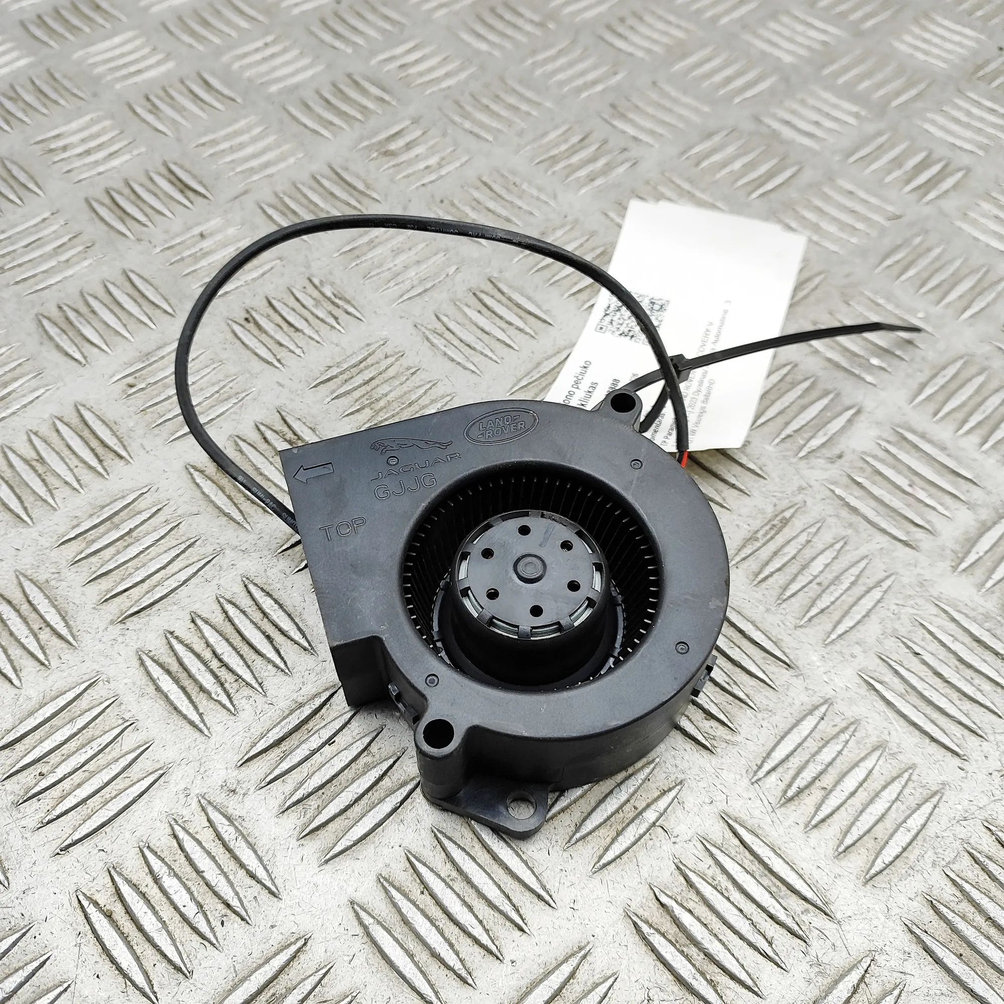 Land Rover Discovery Heater Blower Fan Heater Blower Fan — LAND ROVER DISCOVERY (V L46...