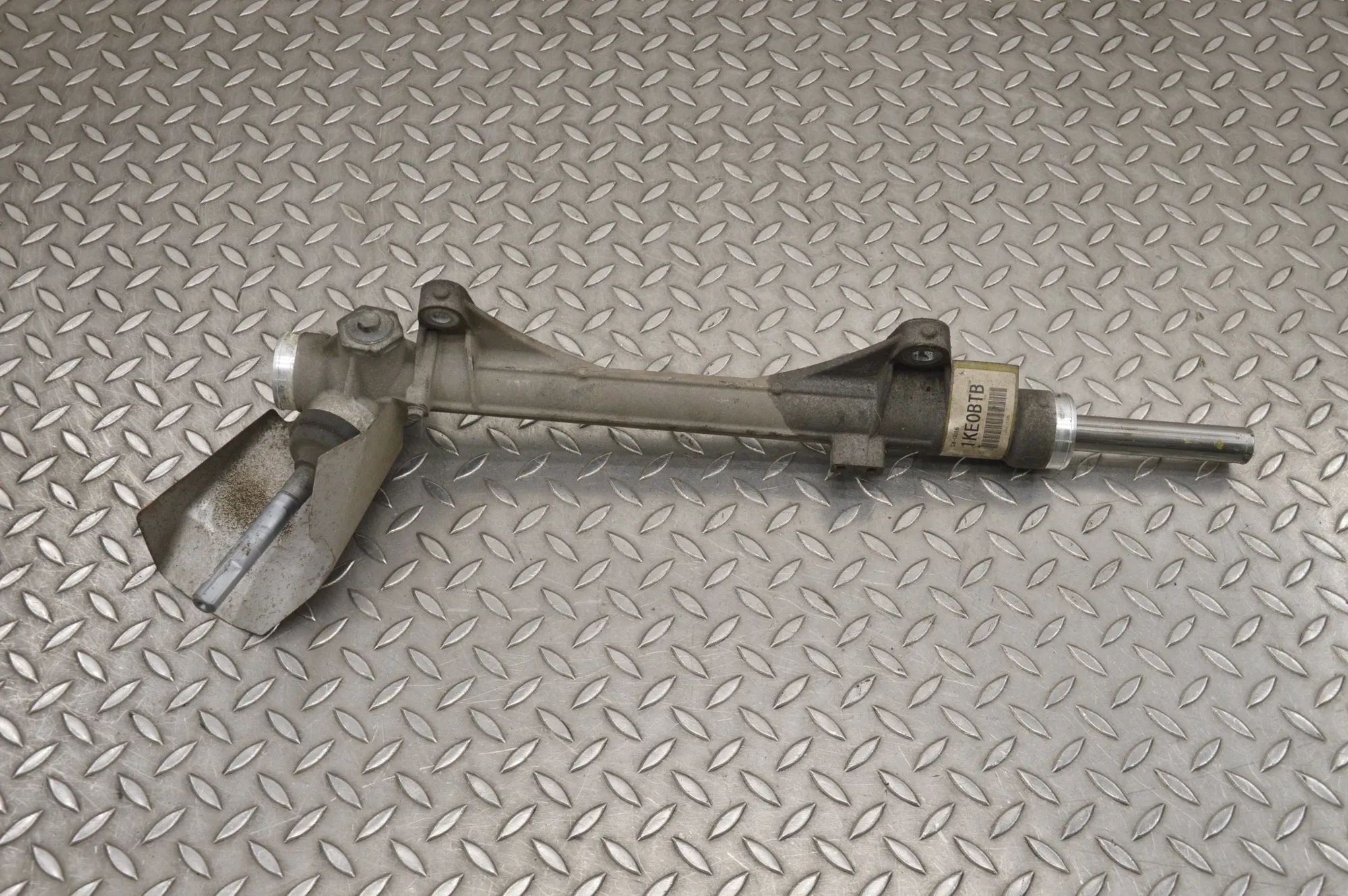 Nissan Juke ohjaushammastanko Steering Rack — NISSAN JUKE (F15) (2010-...) — ...