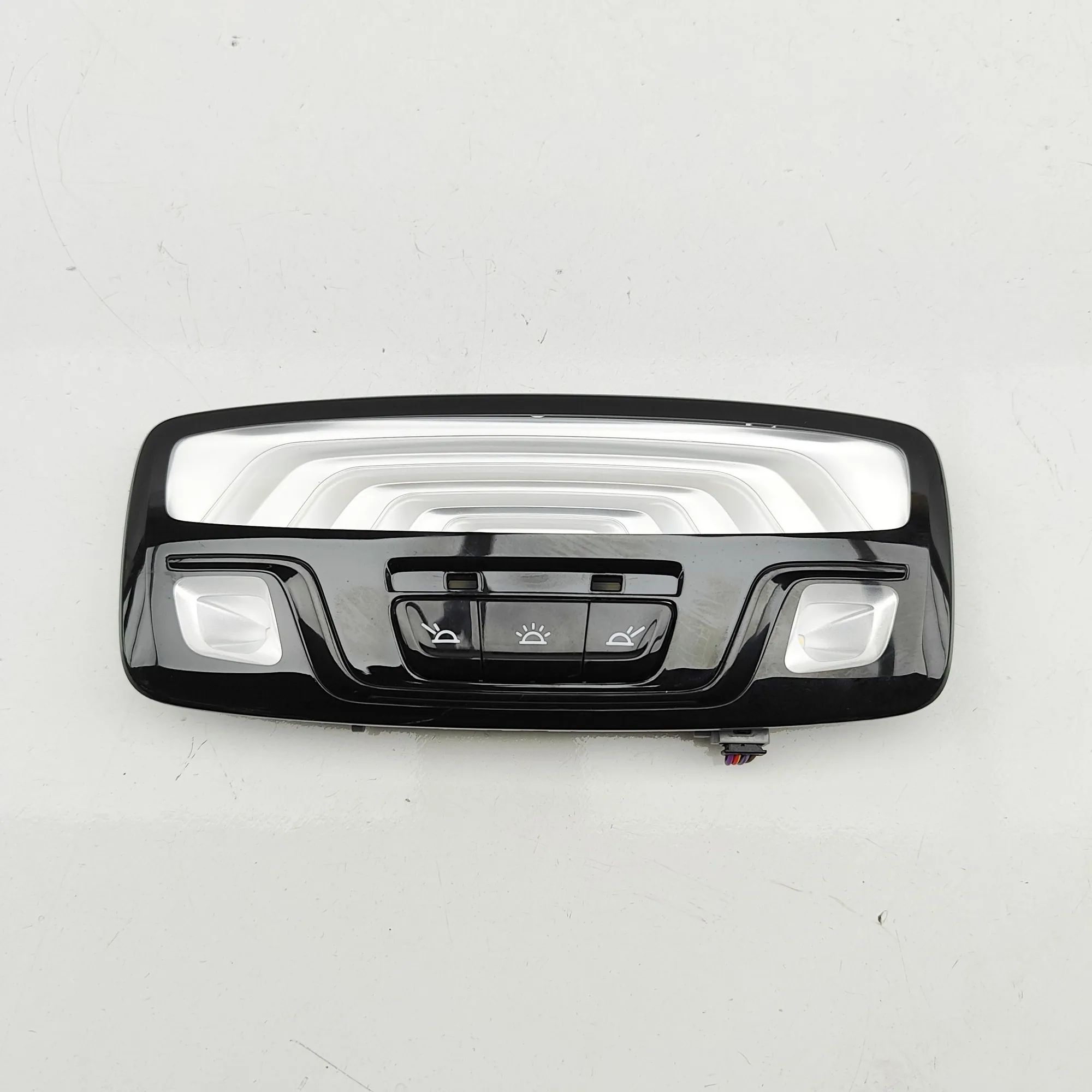 BMW X5 (G05) Interior light Interior light — BMW X5 (G05) (2018-...) — 7910...