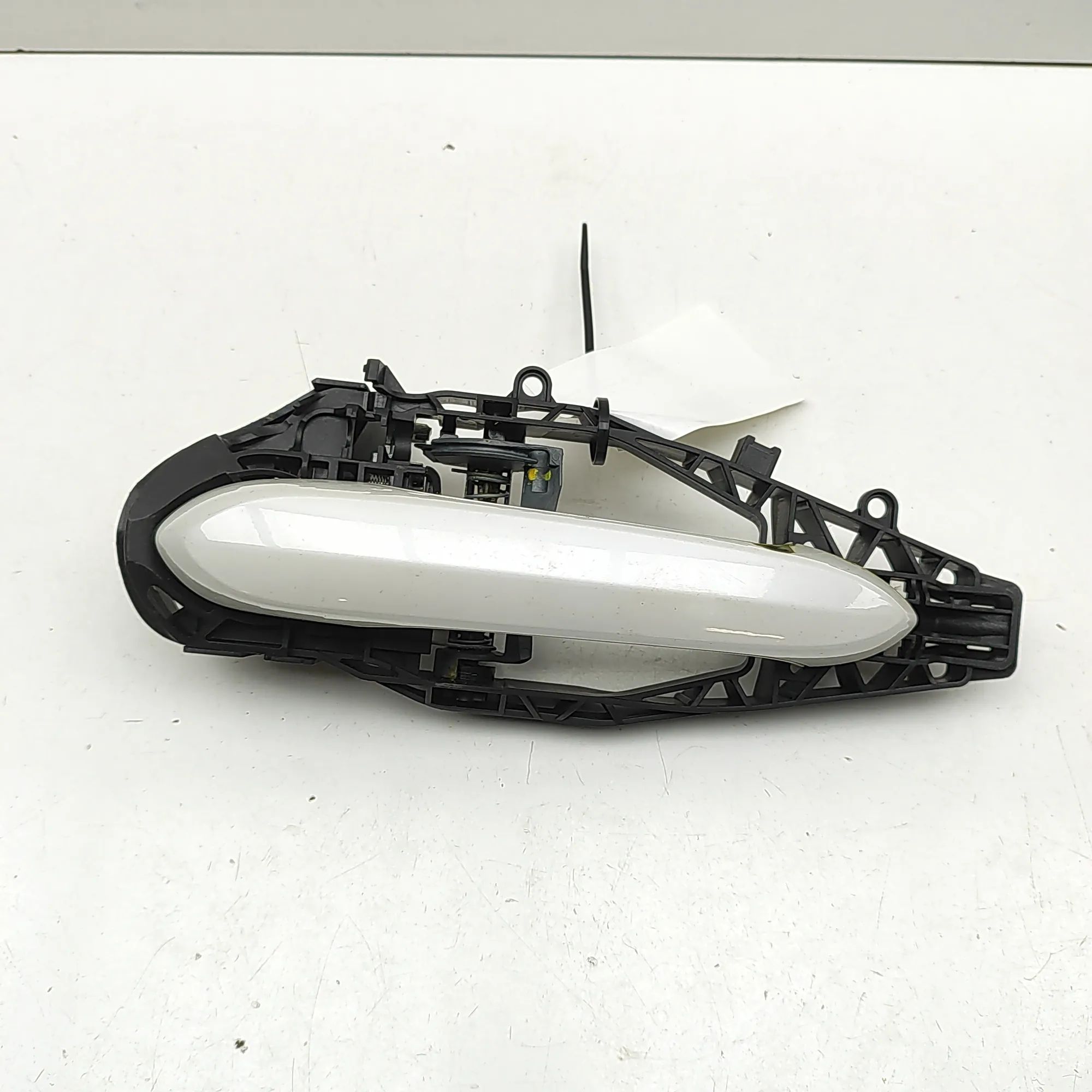 BMW X5 (G05) Exterior door handle — rear left Exterior door handle — rear left — BMW X5 (G05)...