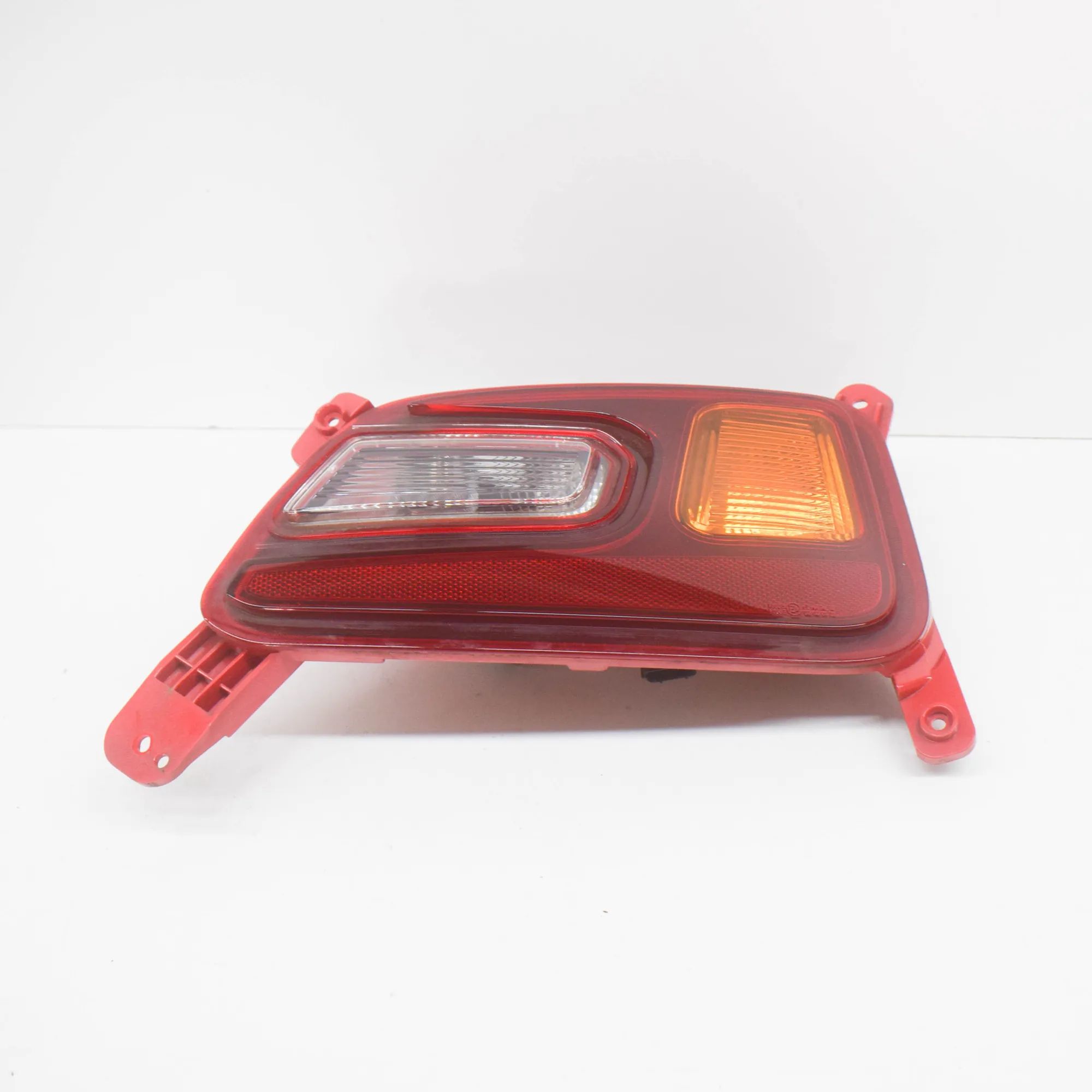 Hyundai Kona Rear Right Tail Light Rear Right Tail Light — HYUNDAI KONA (2017-...)...