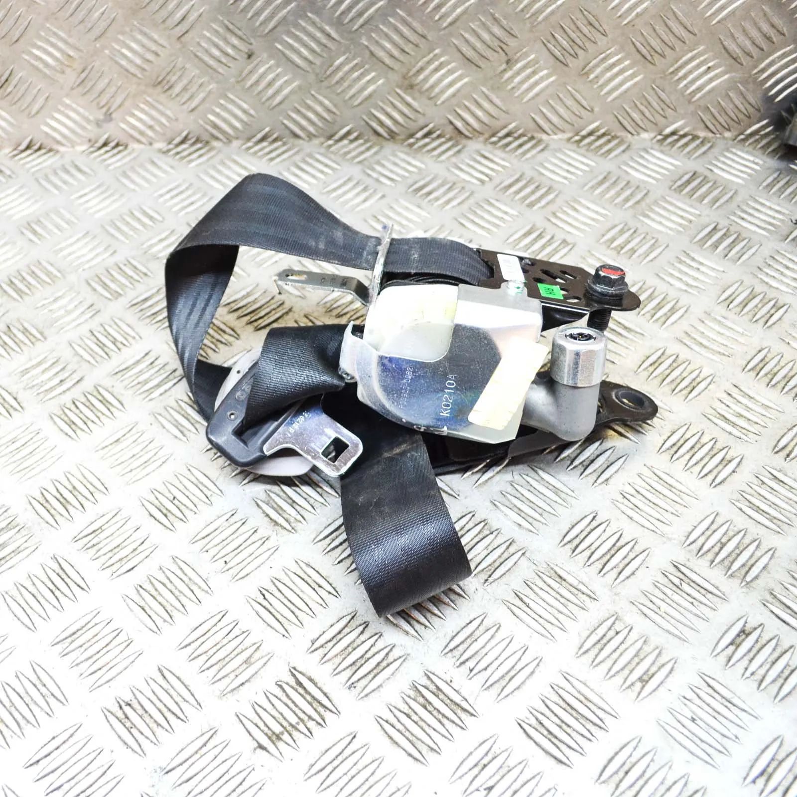 Hyundai i30 Front Right Seatbelt Front Right Seatbelt — HYUNDAI I30 (GD) (2011-....