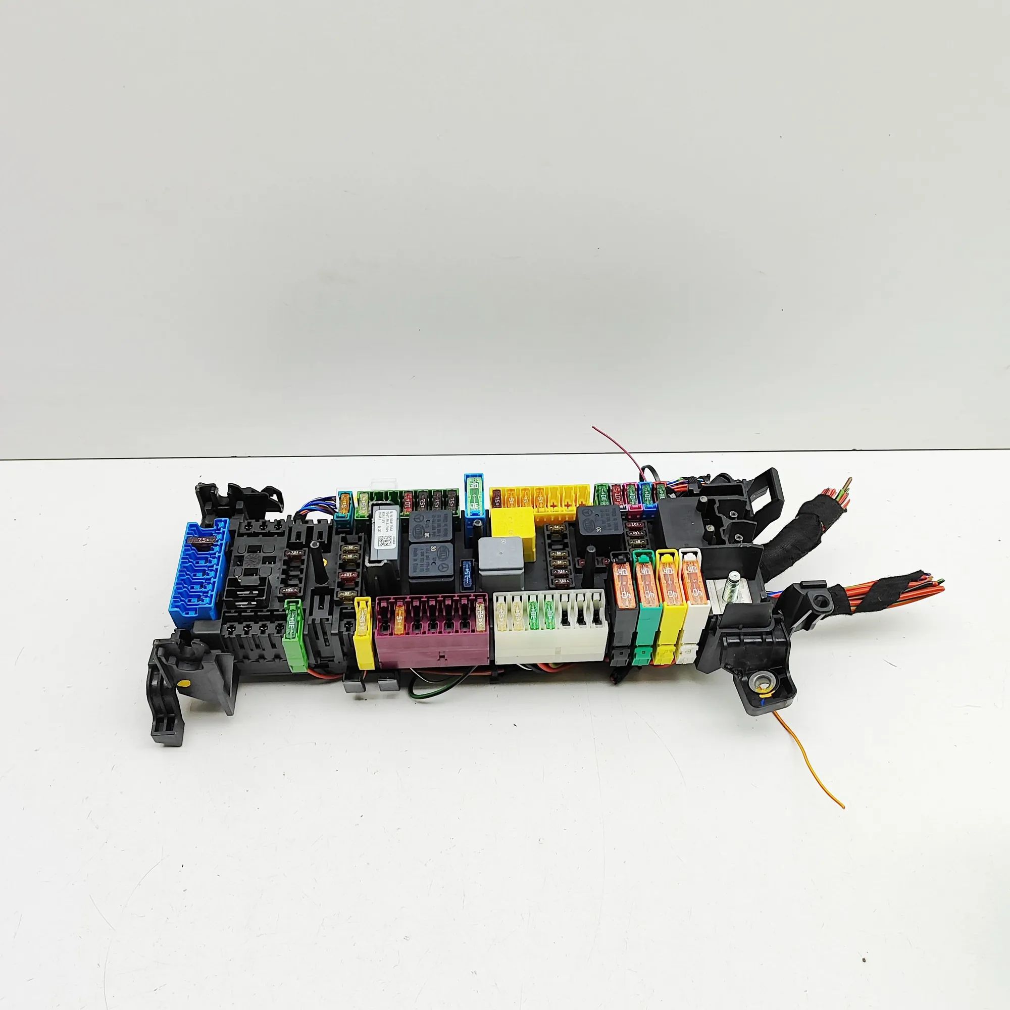 Mercedes-Benz GLA (X156) Fuse Box Module Fuse Box Module — MERCEDES BENZ GLA (X156) (201...