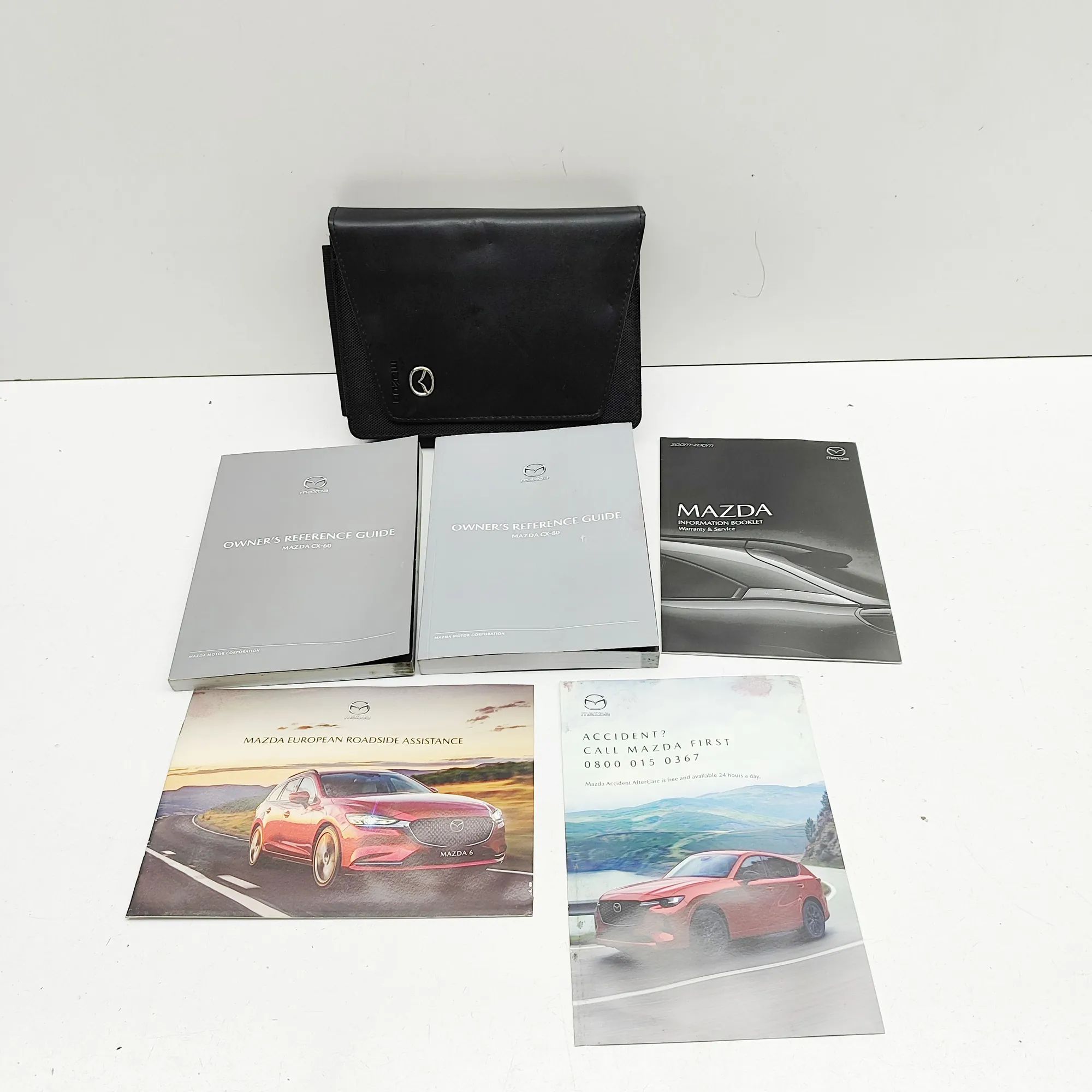 Mazda CX-80 Service book Service book — MAZDA CX-80 (KL) (2024-...) — 81...