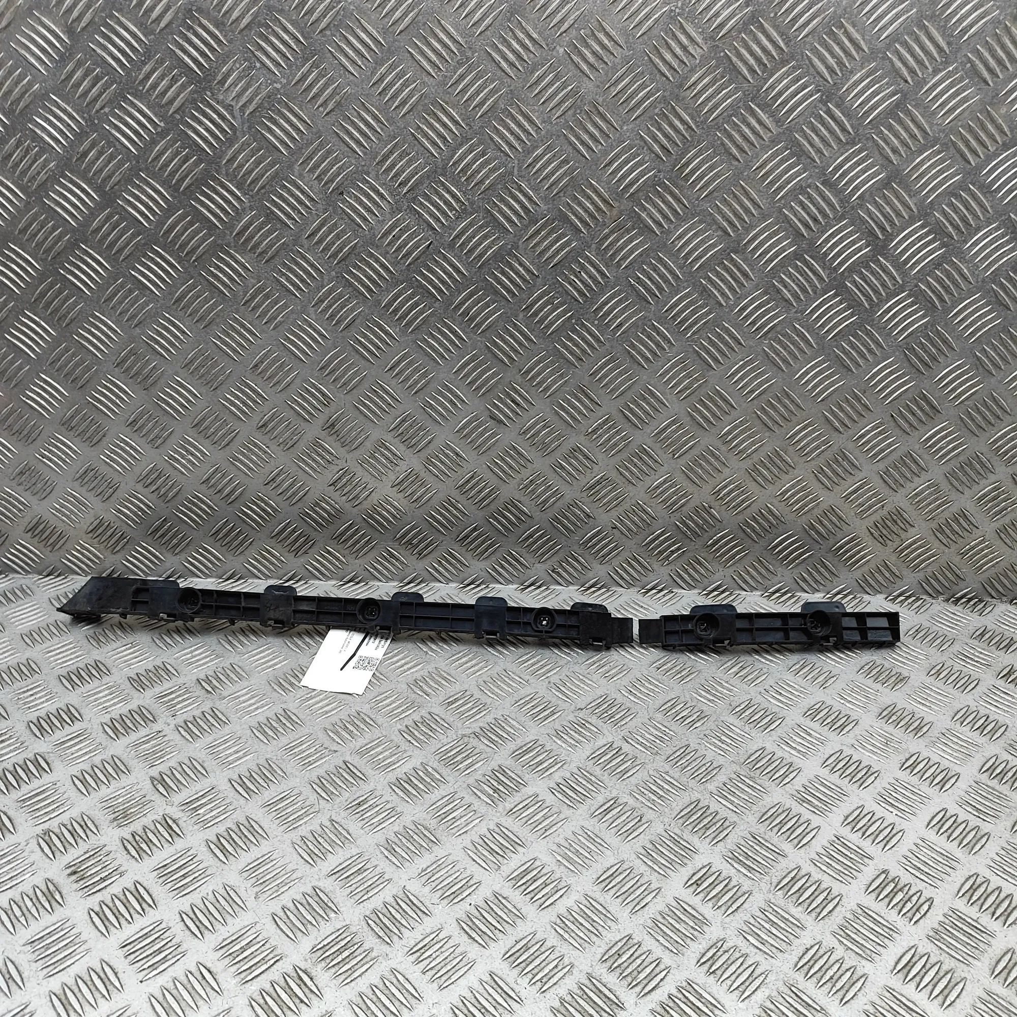 Tesla Model X Rear Right Bumper Bracket Rear Right Bumper Bracket — TESLA MODEL X (2013...