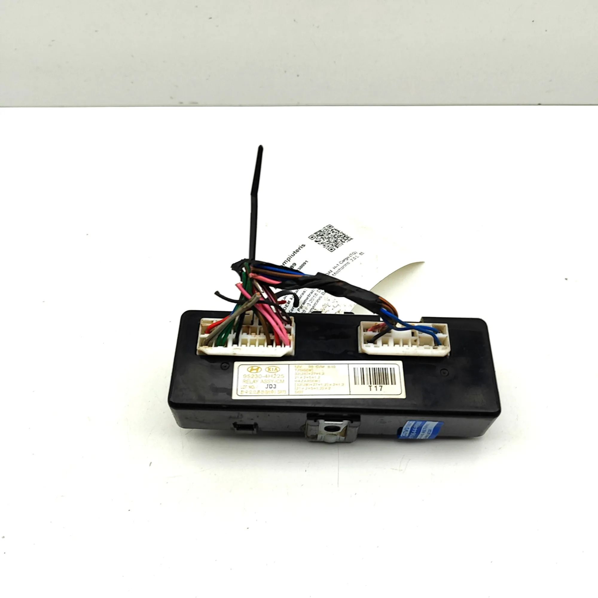 Hyundai H-1 реле Relays — HYUNDAI H-1 (Cargo TQ) (2008-...) — 95...