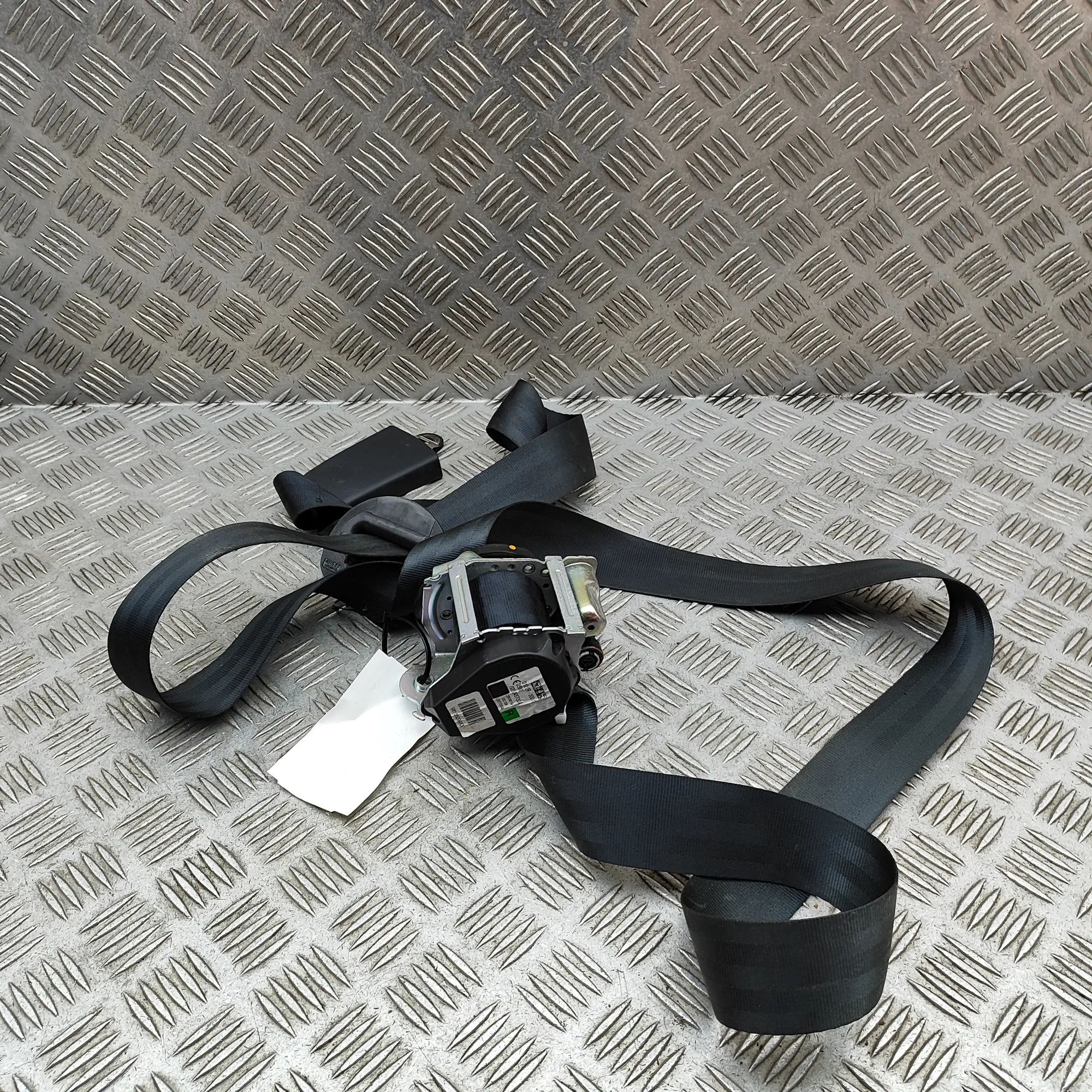 Peugeot 508 Front Right Seatbelt Front Right Seatbelt — PEUGEOT 508 (SW II) (201...