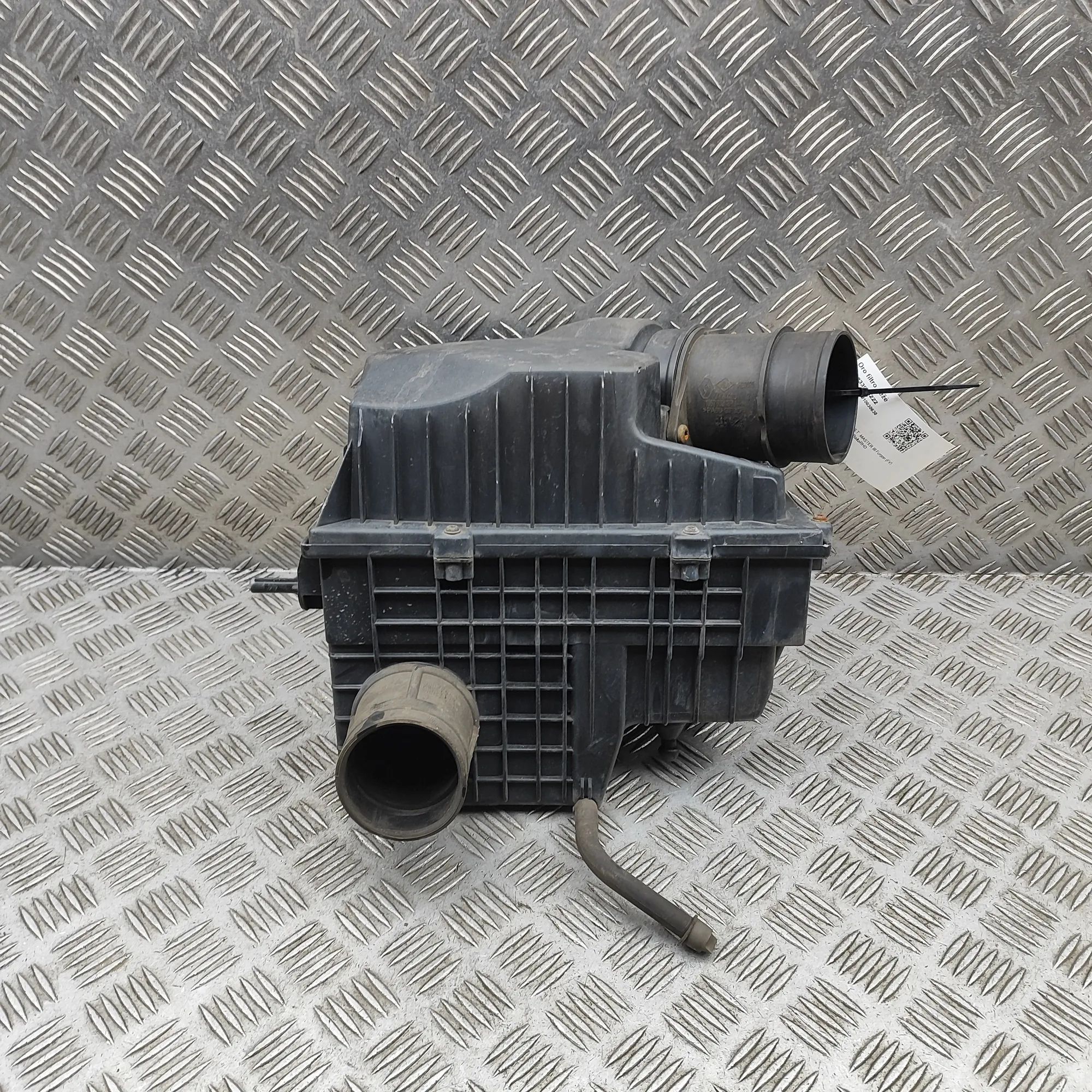 Renault Master Ilmanpuhdistin  Air Filter Box — RENAULT MASTER (III Van FV) (2...